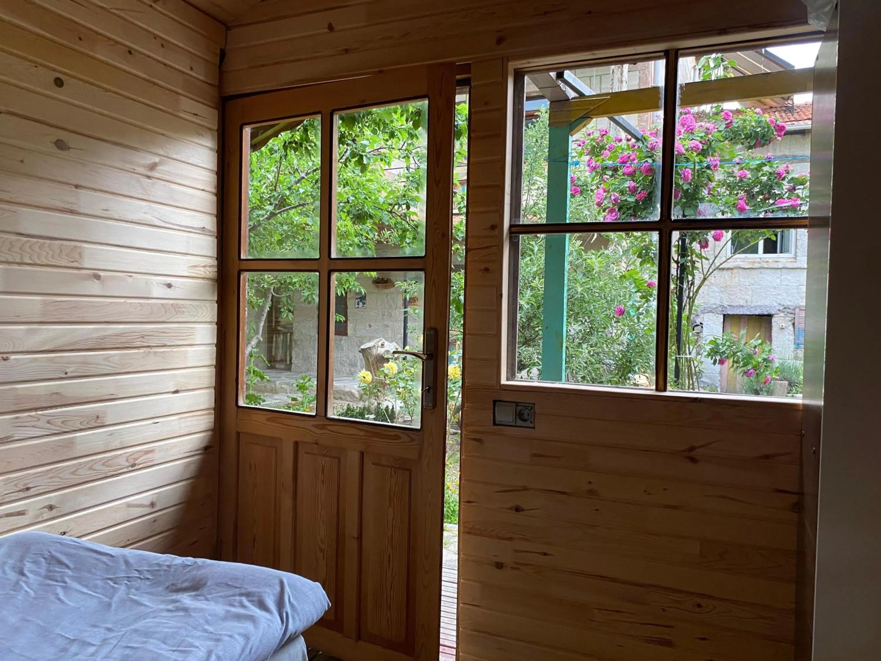 Philosophy Hotel