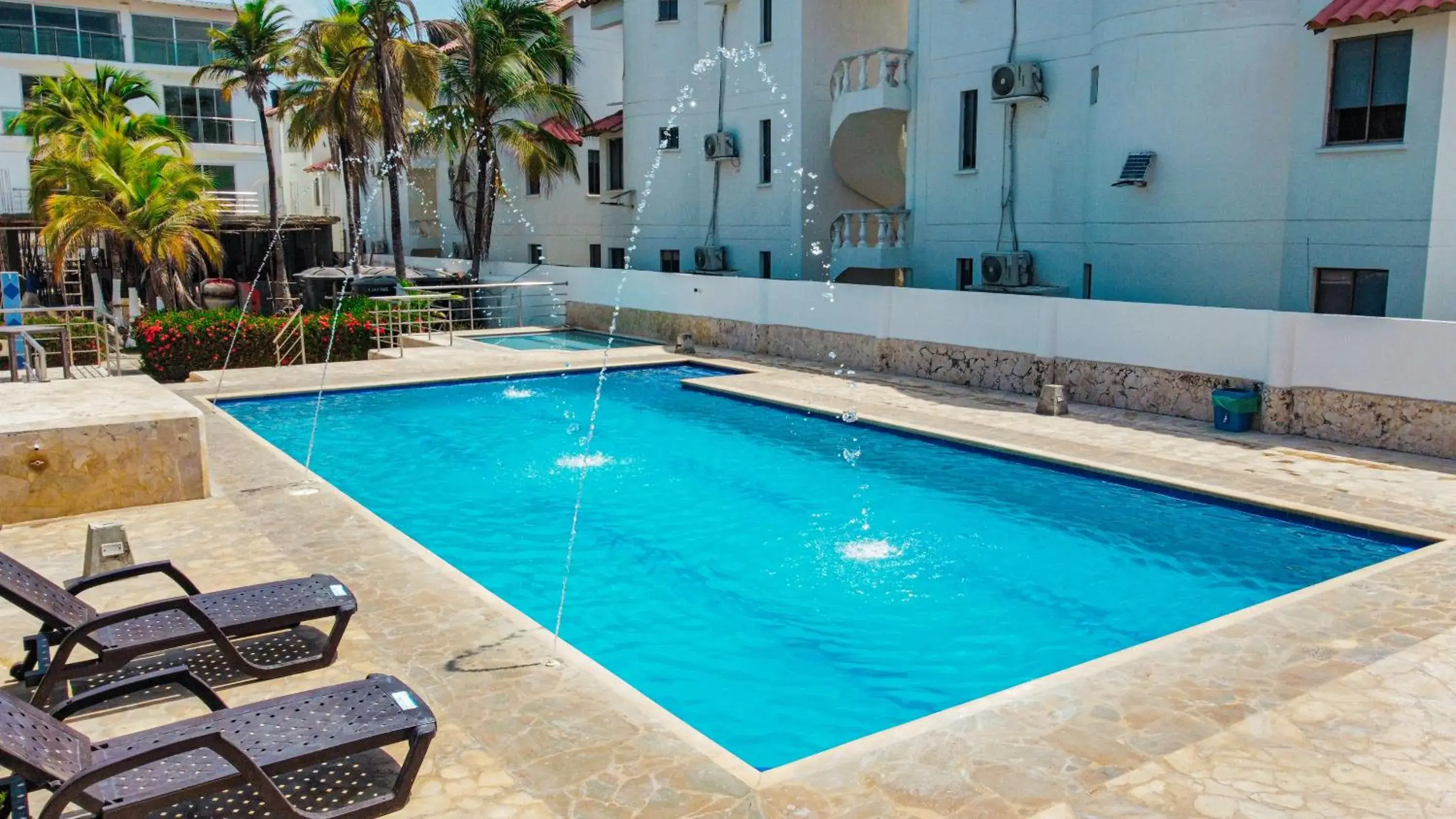 Swimming pool in Hotel Caribe Coveñas Swimming pool in Hotel Caribe Coveñas