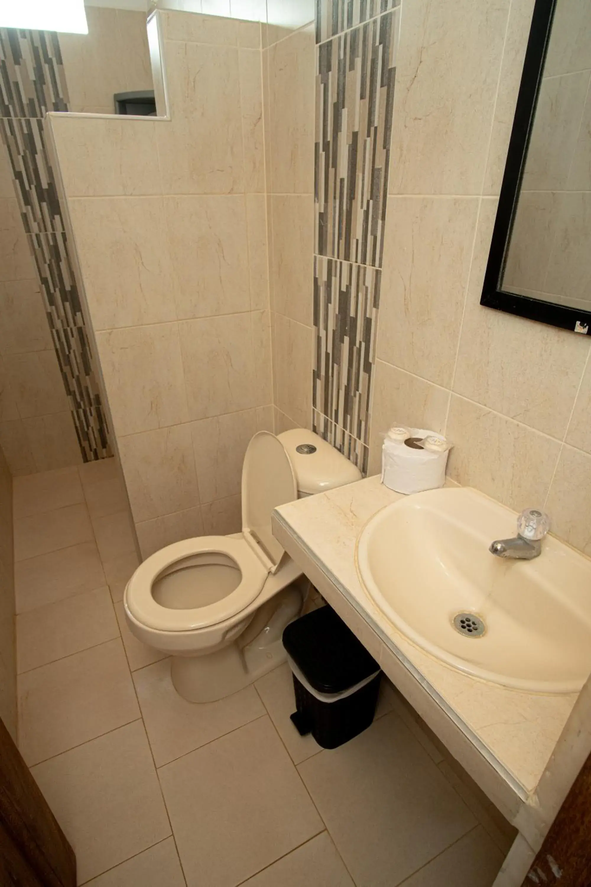 Bathroom in Hotel Caribe Coveñas Bathroom in Hotel Caribe Coveñas