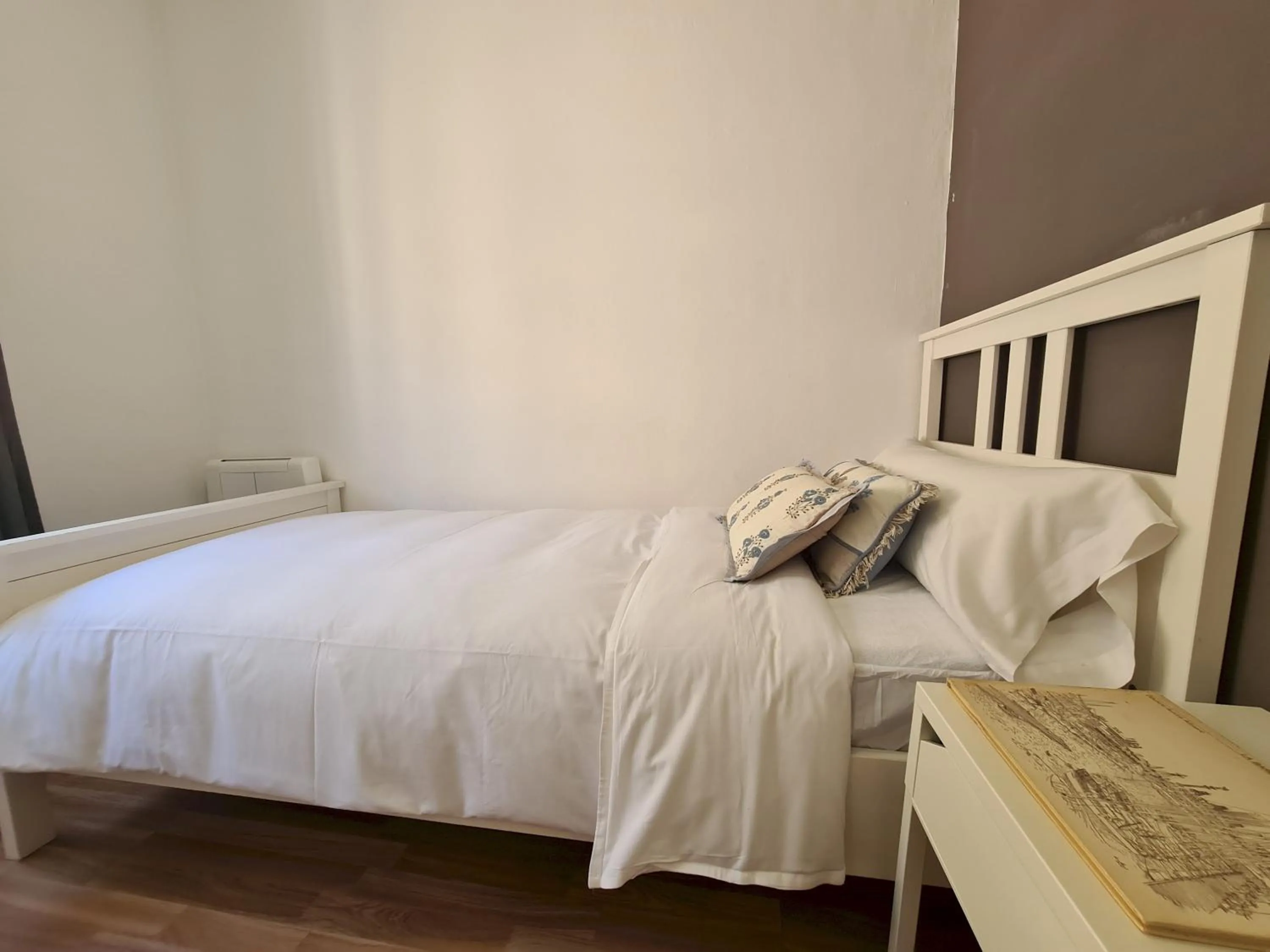 Other, Bed in WALK to CAMP NOU - Wi-Fi AC 3 Bed by MyRentalHost