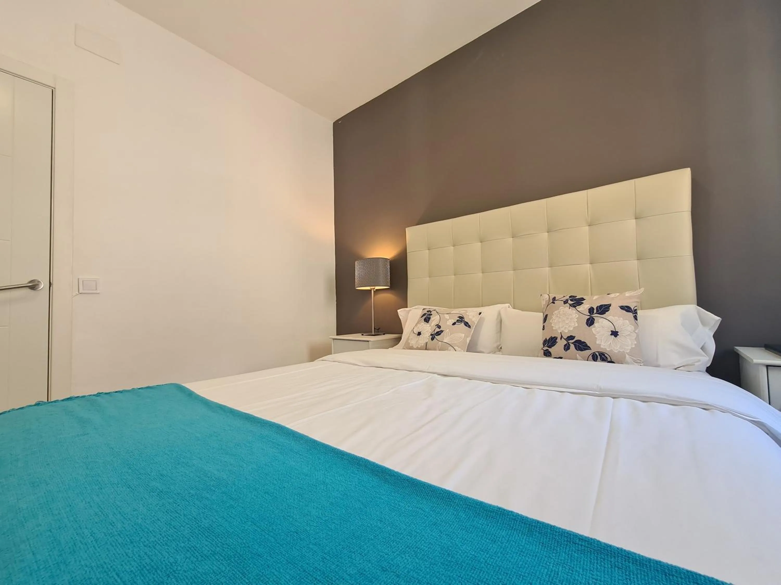 Other, Bed in WALK to CAMP NOU - Wi-Fi AC 3 Bed by MyRentalHost