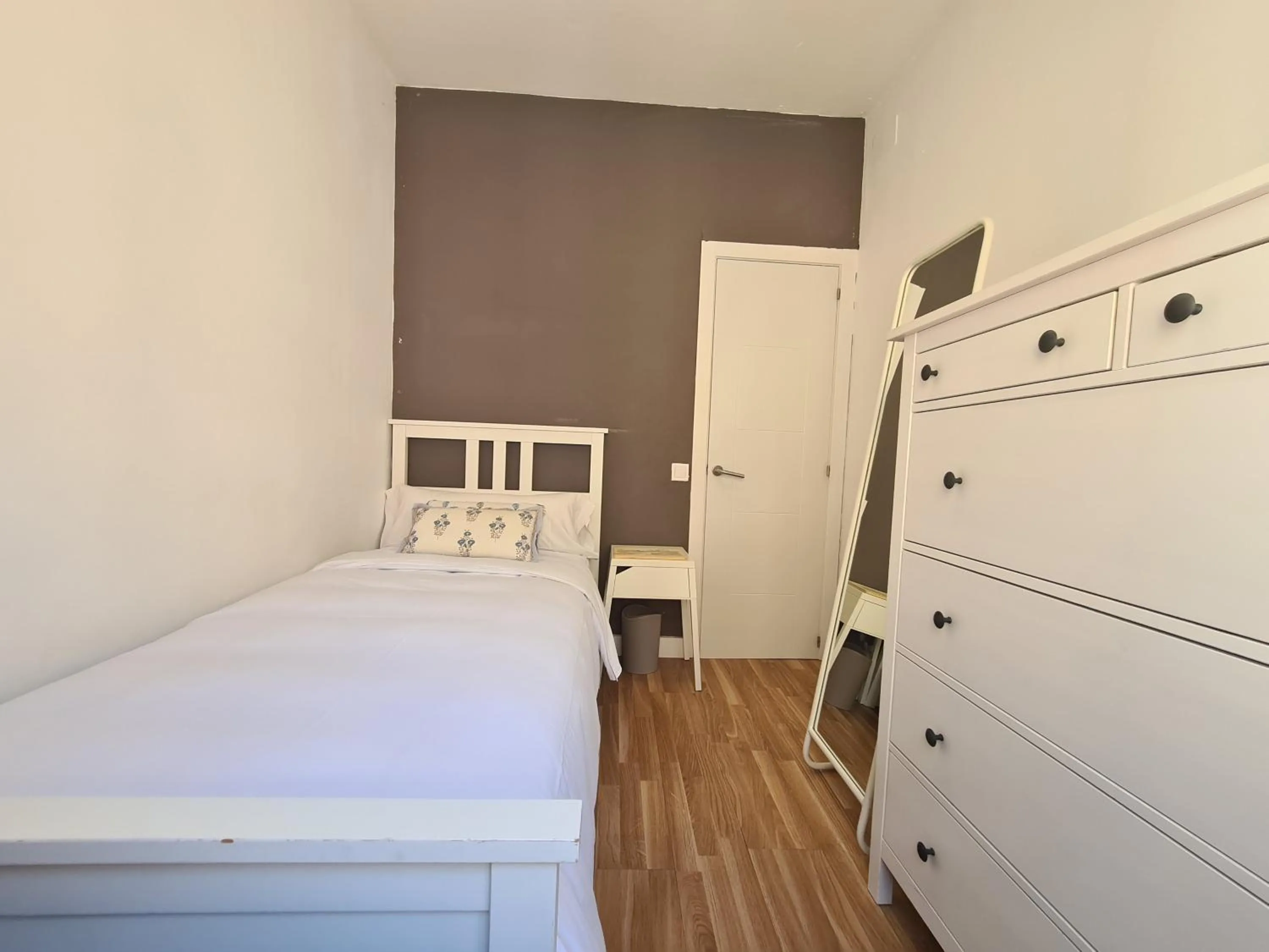 Other, Bed in WALK to CAMP NOU - Wi-Fi AC 3 Bed by MyRentalHost