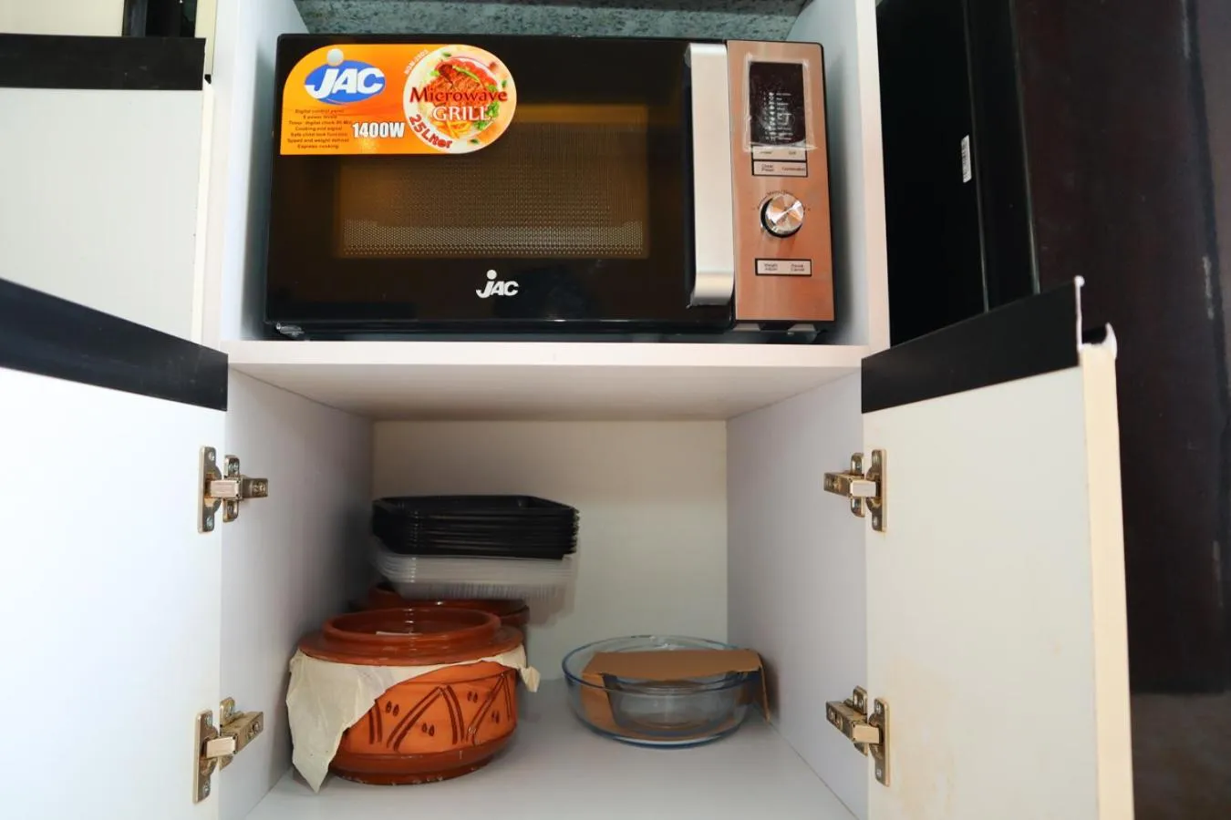 Kitchen or kitchenette in Hostgool Beach Chalets Mirage bay resort & aqua park