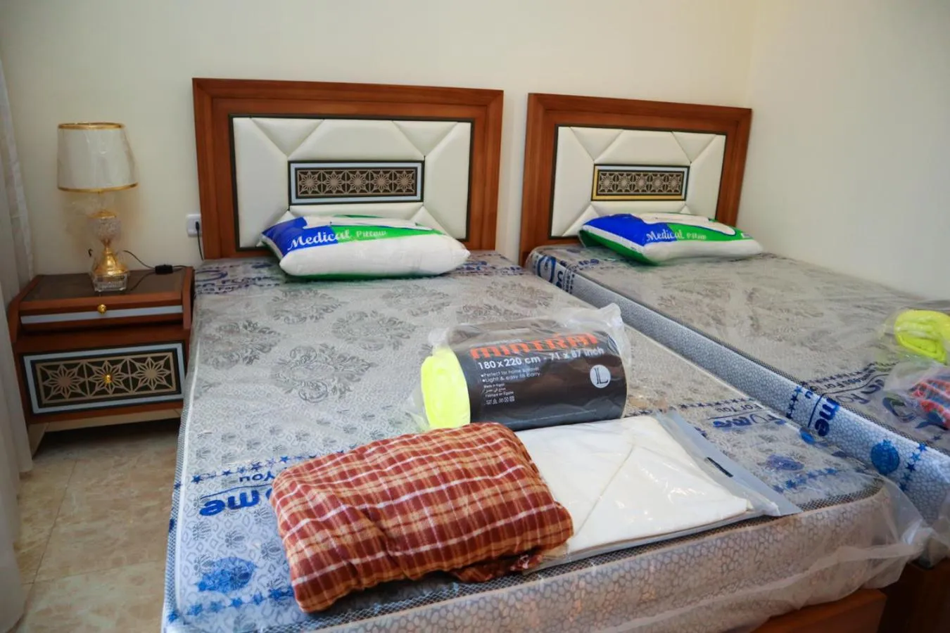 Bed in Hostgool Beach Chalets Mirage bay resort & aqua park