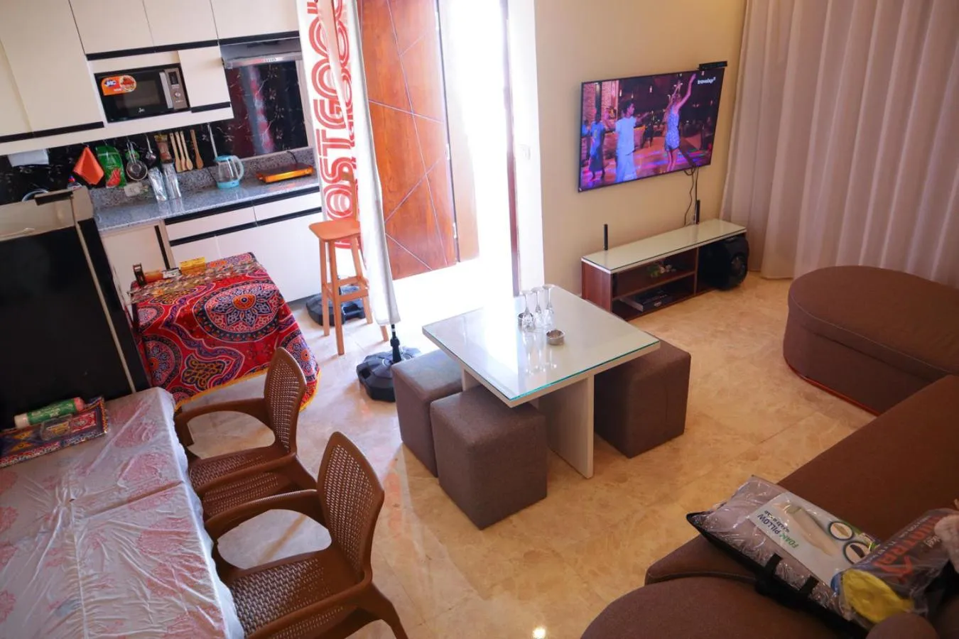 TV and multimedia in Hostgool Beach Chalets Mirage bay resort & aqua park