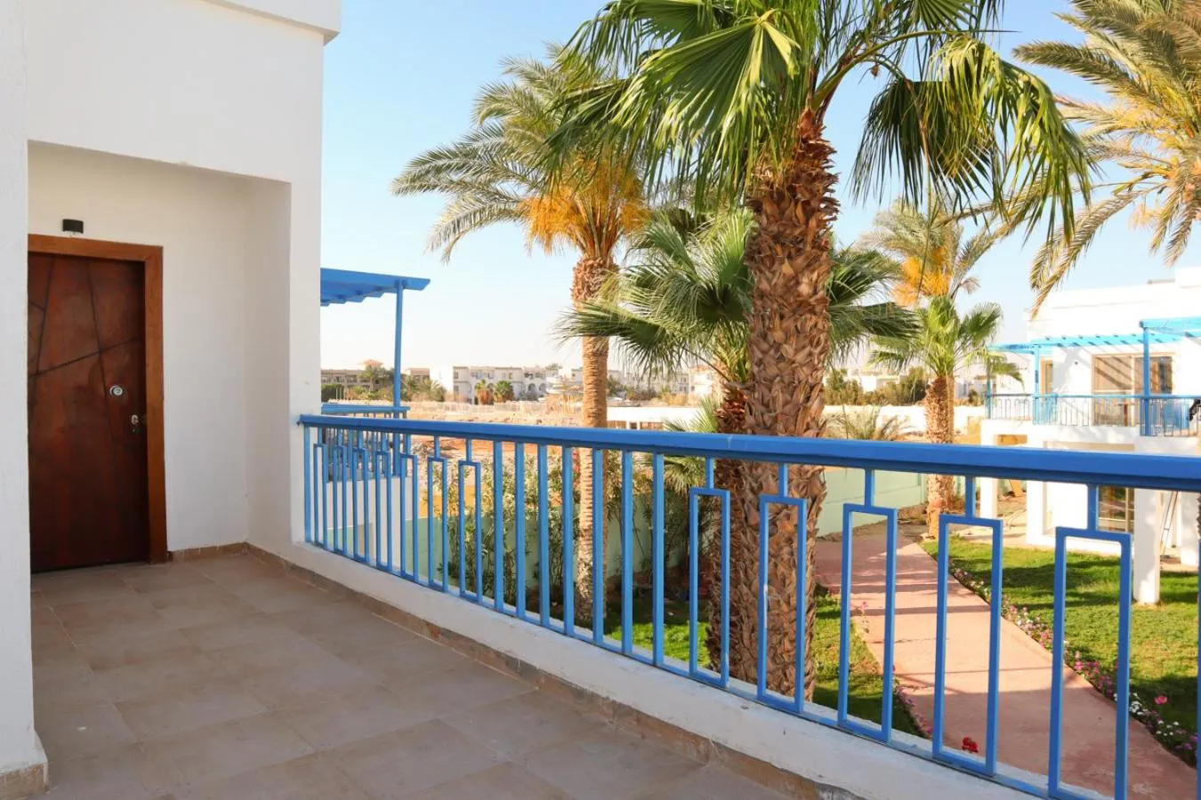 Hostgool Beach Chalets Mirage bay resort & aqua park