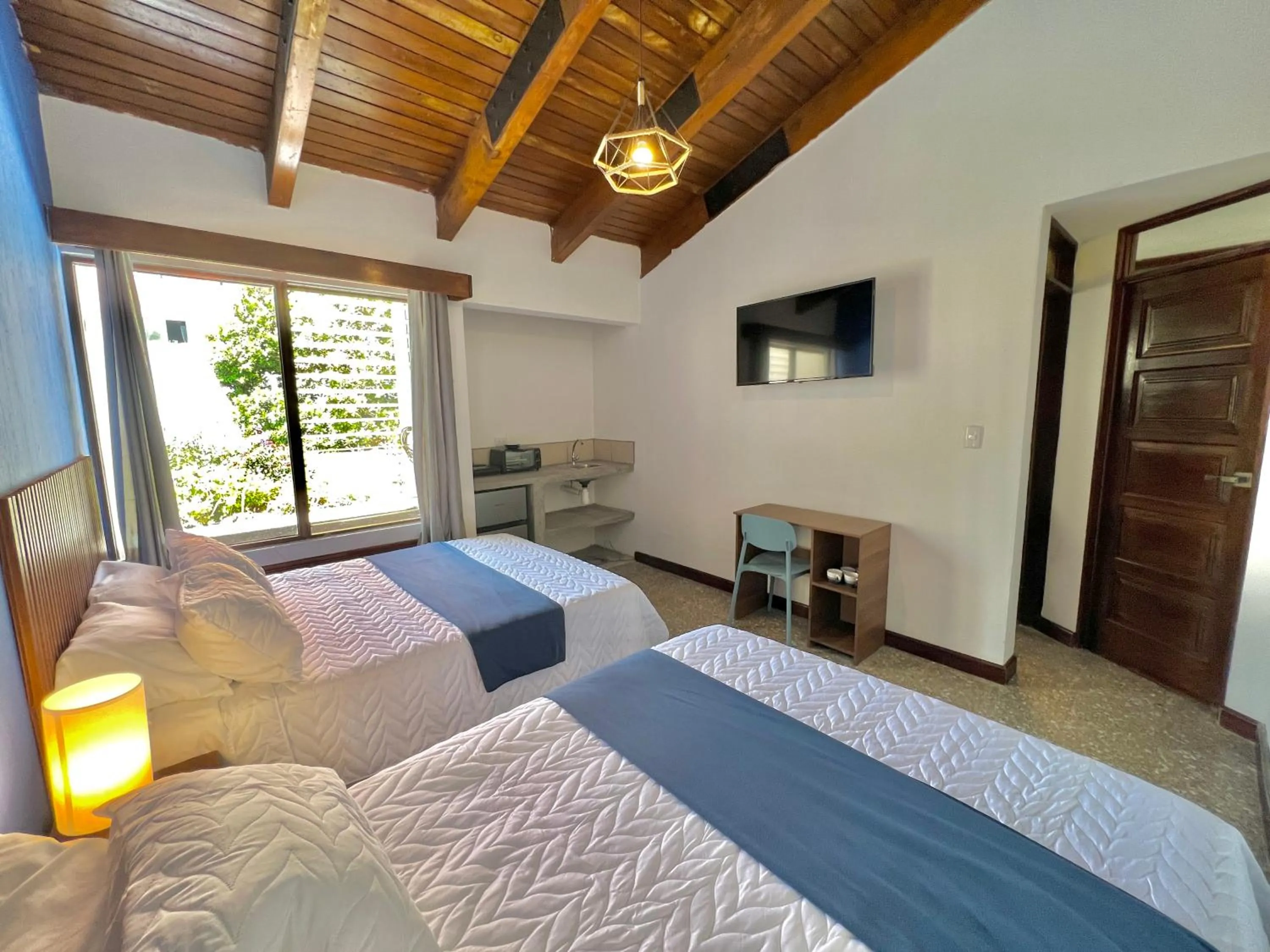 Deluxe Double Room with Two Double Beds in Hotel Citadin Z10