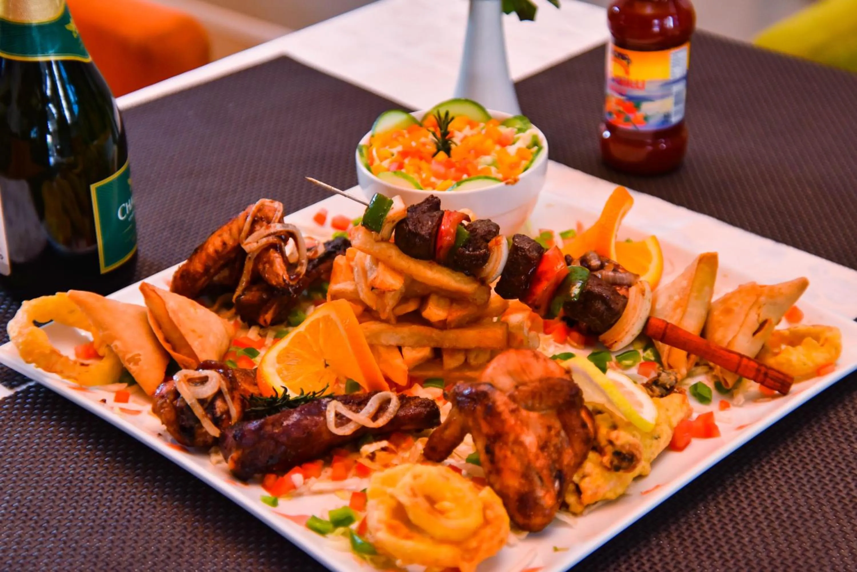 Restaurant/places to eat in Chamba Valley Exotic Hotel