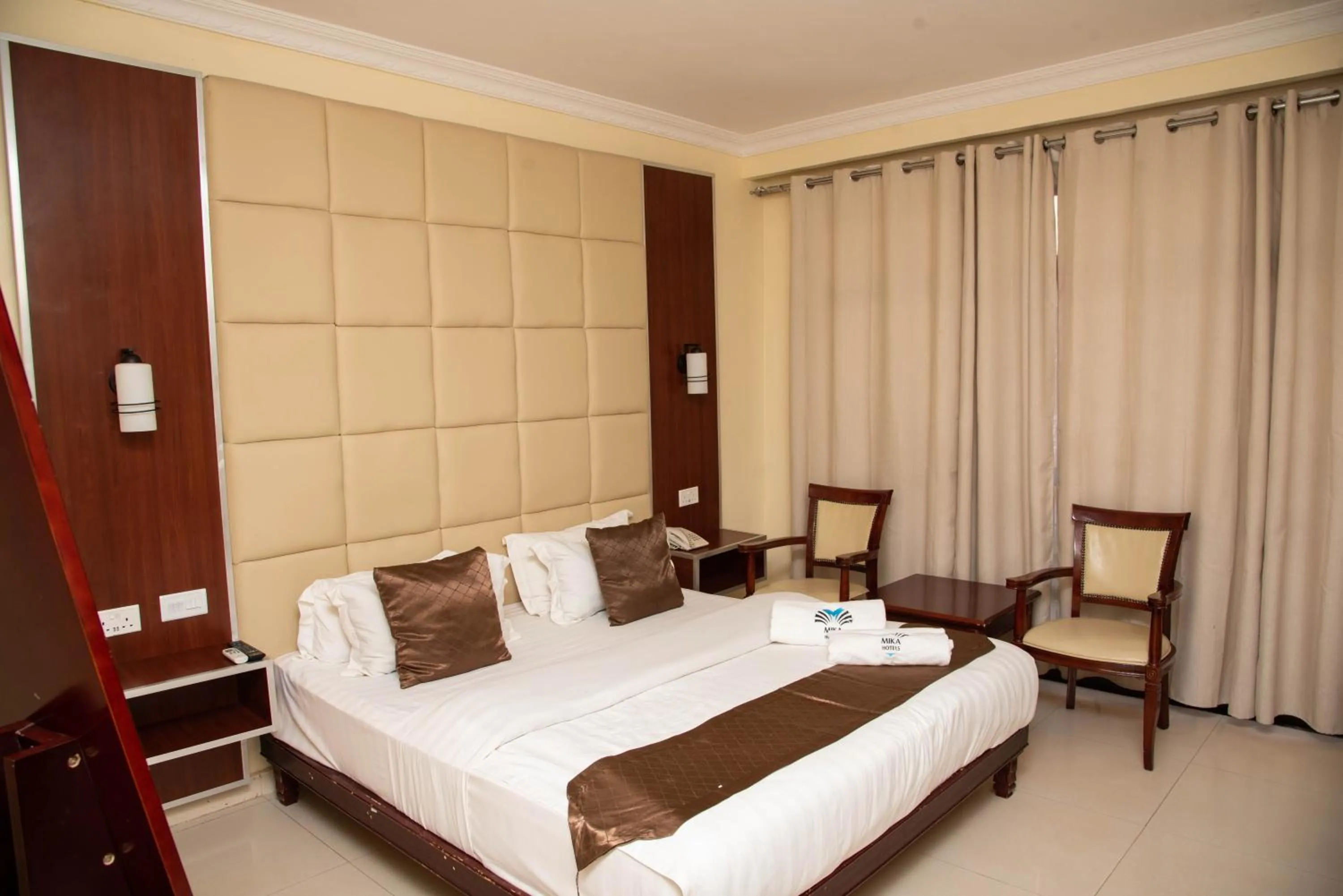 Bed in Mika Hotel Kabulonga