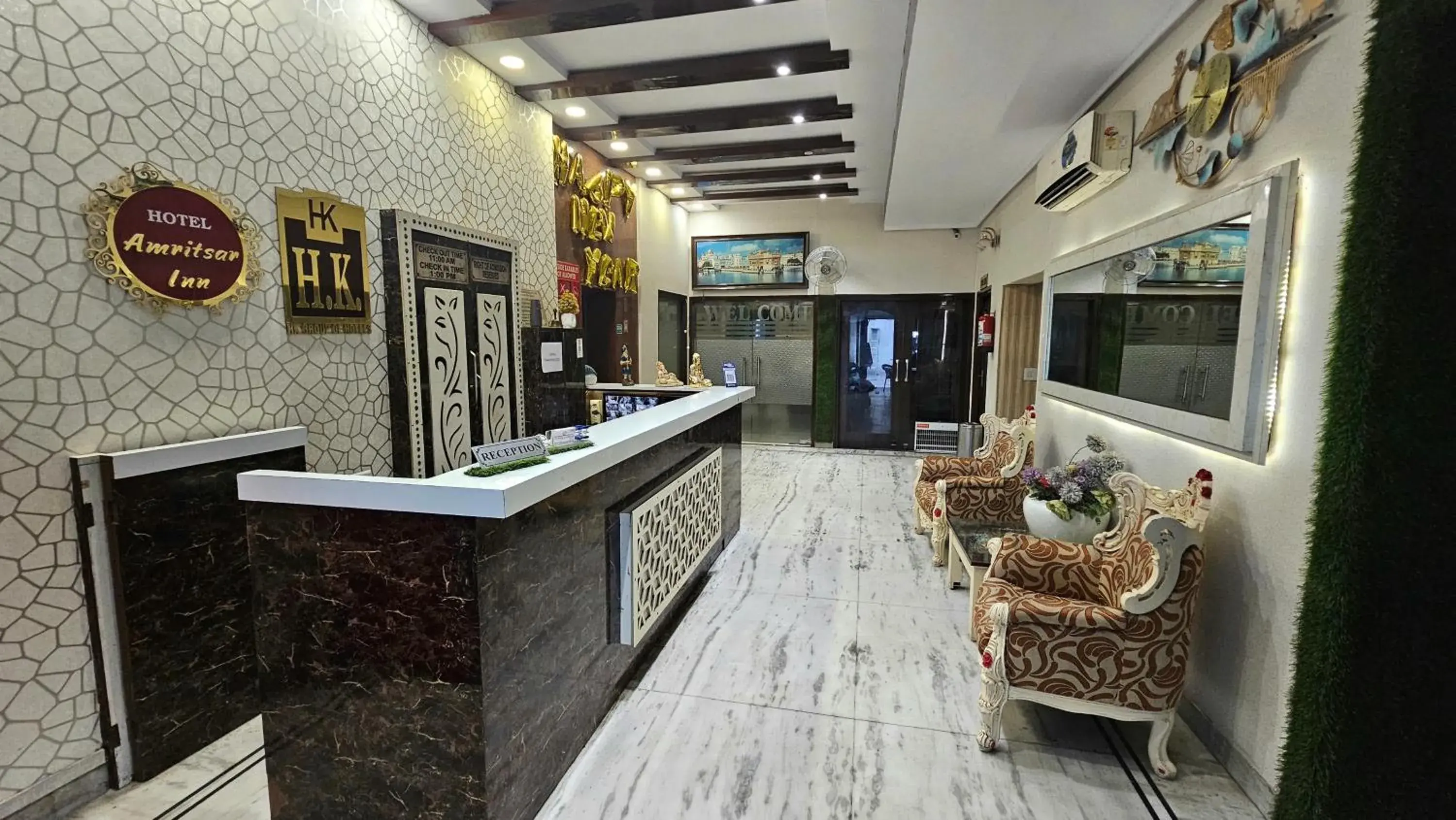 Restaurant/places to eat in Hotel HK Continental Restaurant/places to eat in Hotel HK Continental