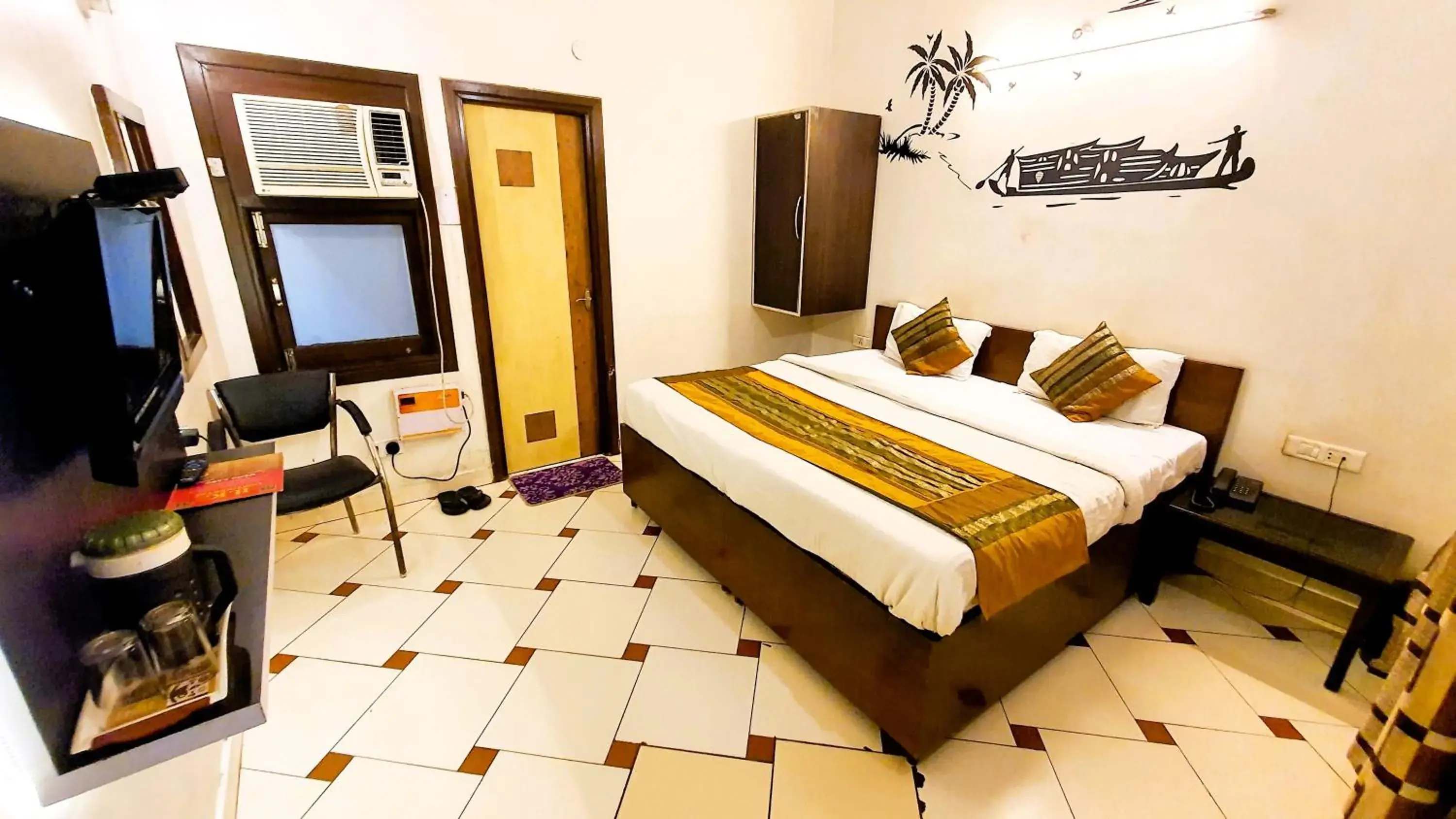 Bed in Hotel HK Continental Bed in Hotel HK Continental