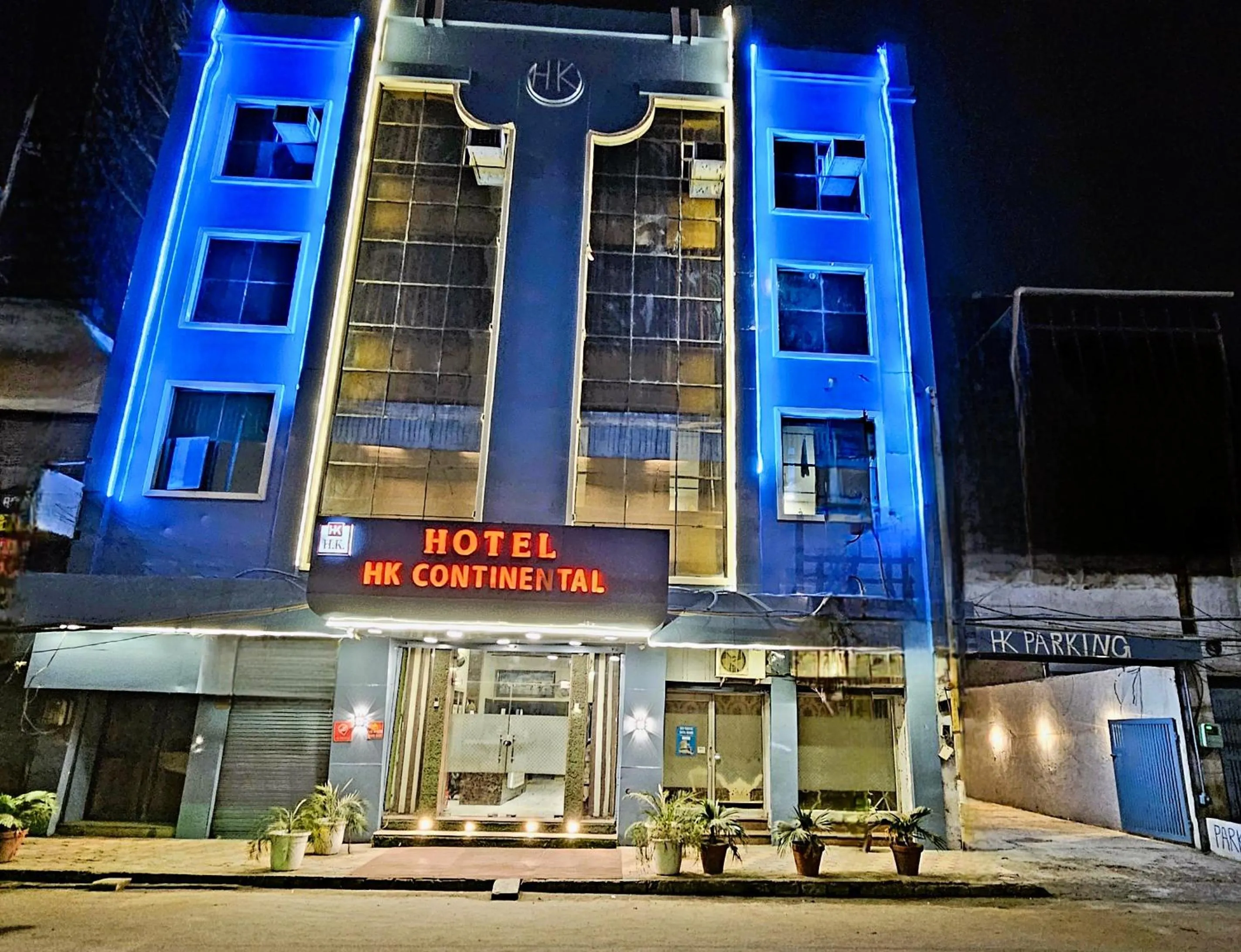 Property building in Hotel HK Continental