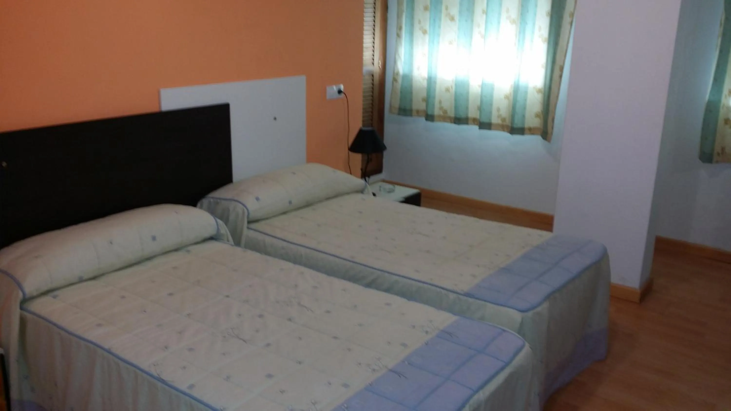 Bedroom, Bed in Hotel Mesón El Número Uno