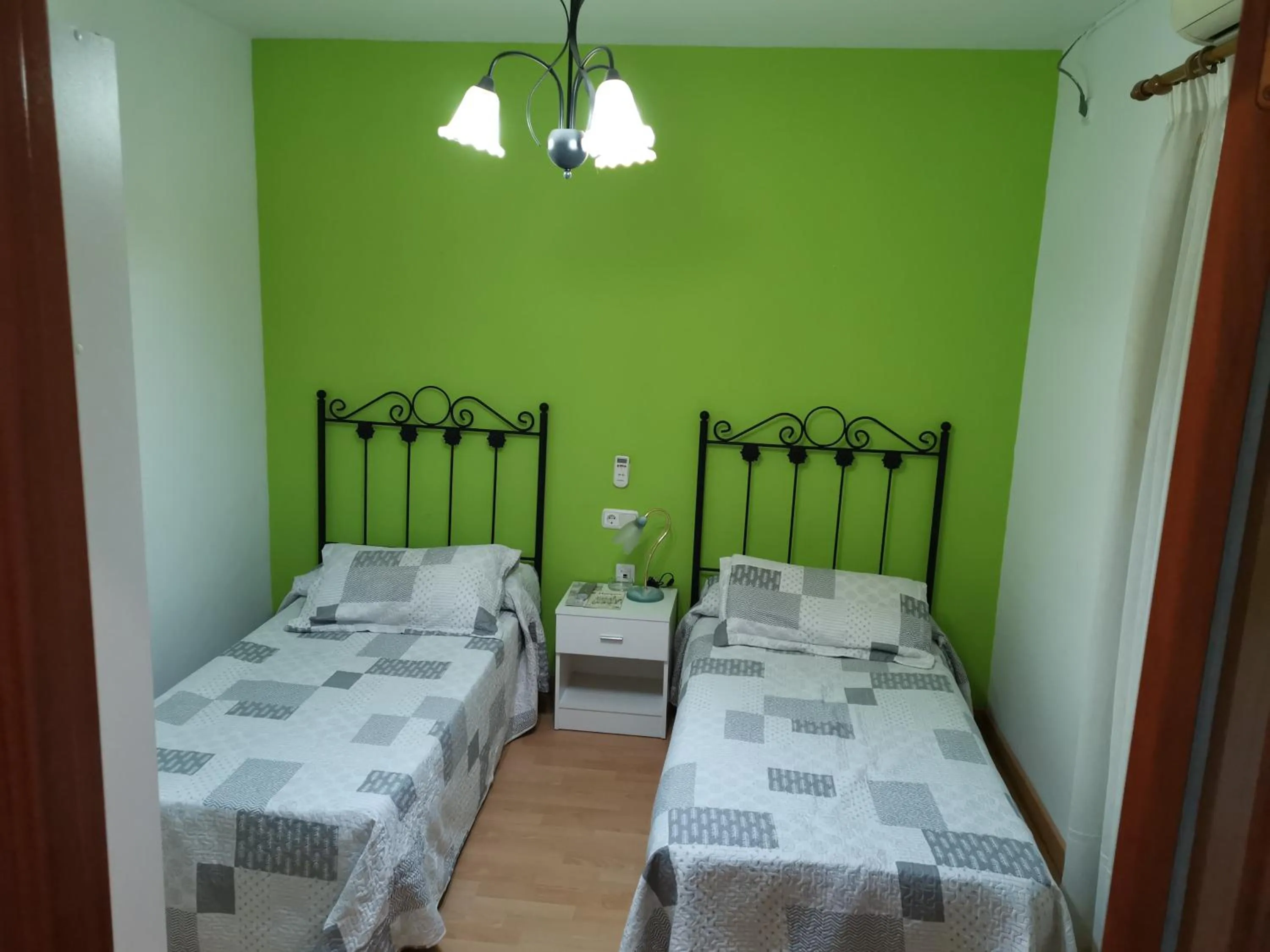 Bed in Hotel Mesón El Número Uno