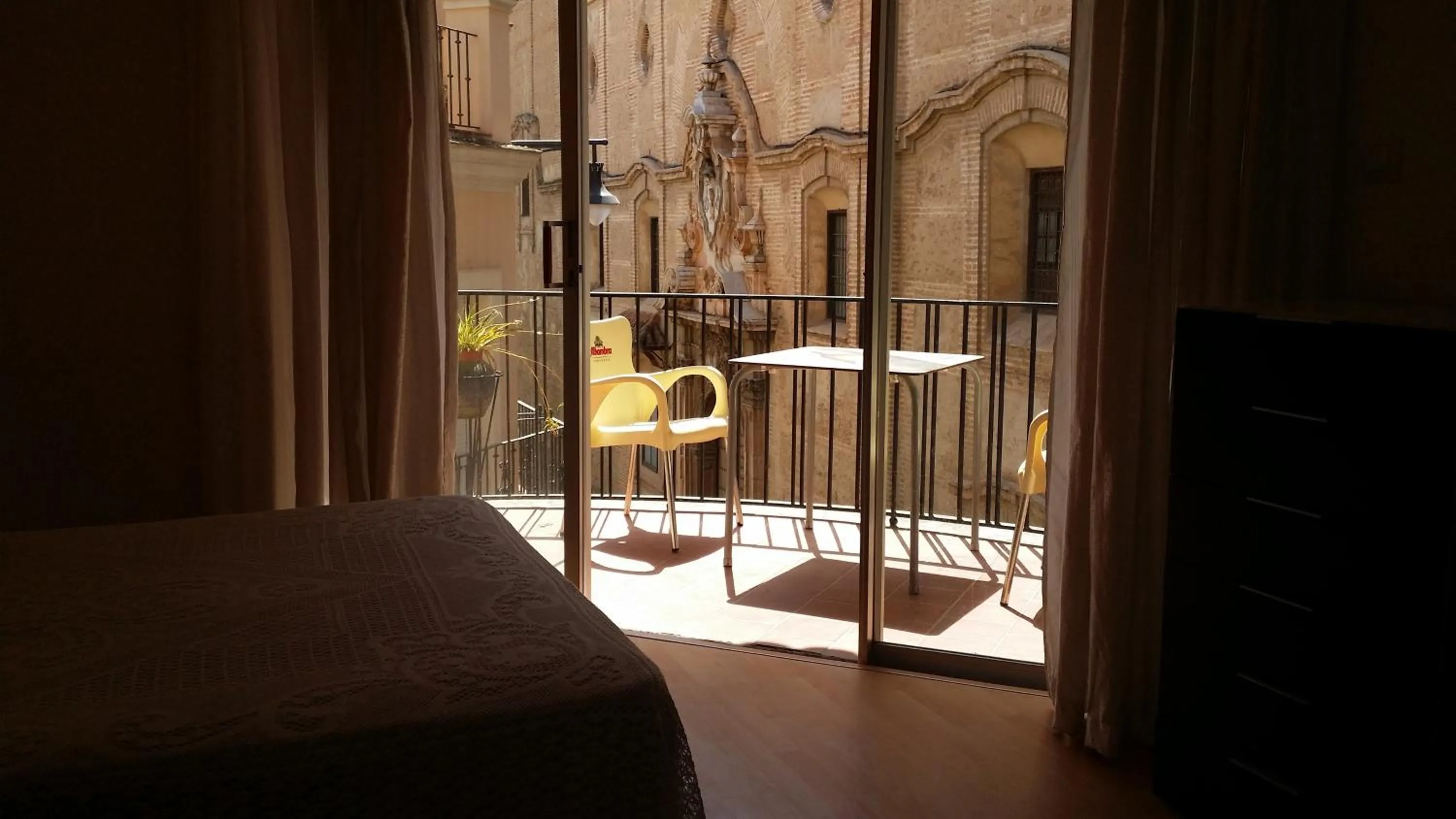 Bedroom, Bed in Hotel Mesón El Número Uno