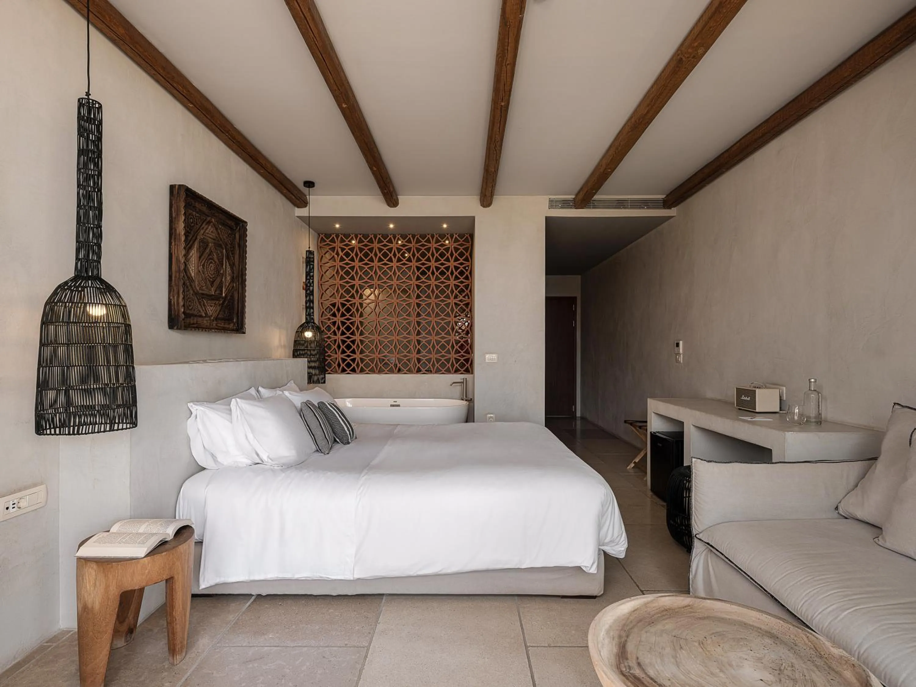 Bed in The Theodore Boutique Hotel- adults only 16 plus