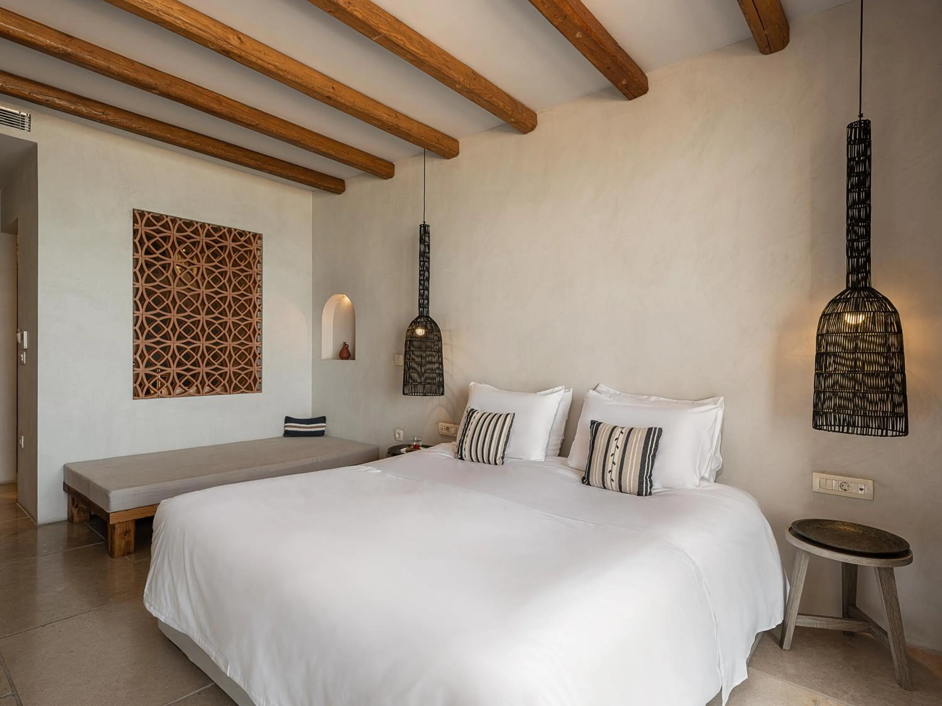 Bed in The Theodore Boutique Hotel- adults only 16 plus