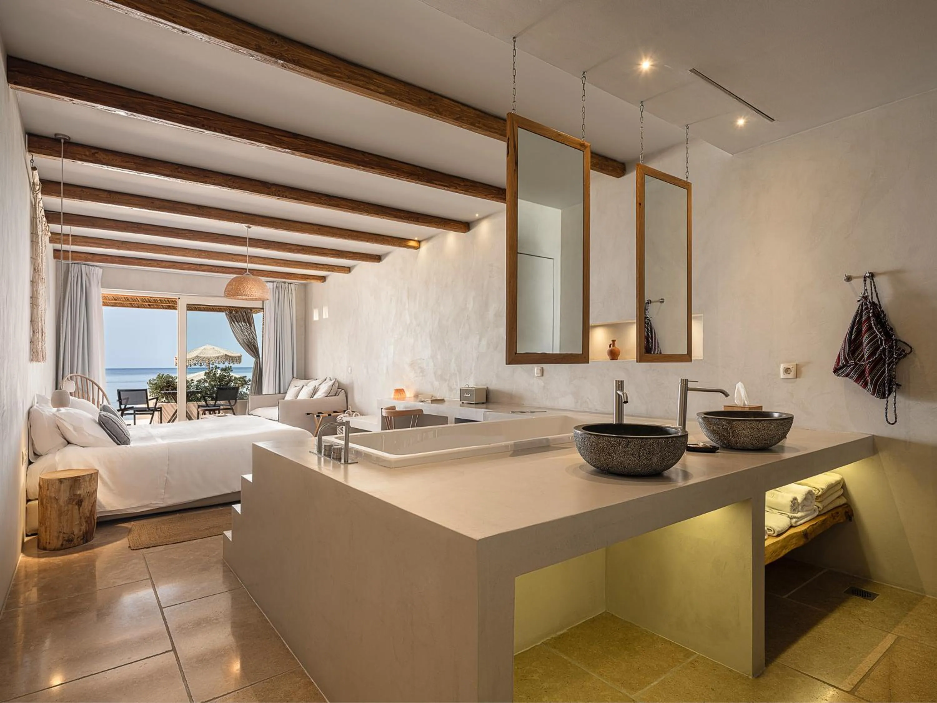 Bed in The Theodore Boutique Hotel- adults only 16 plus