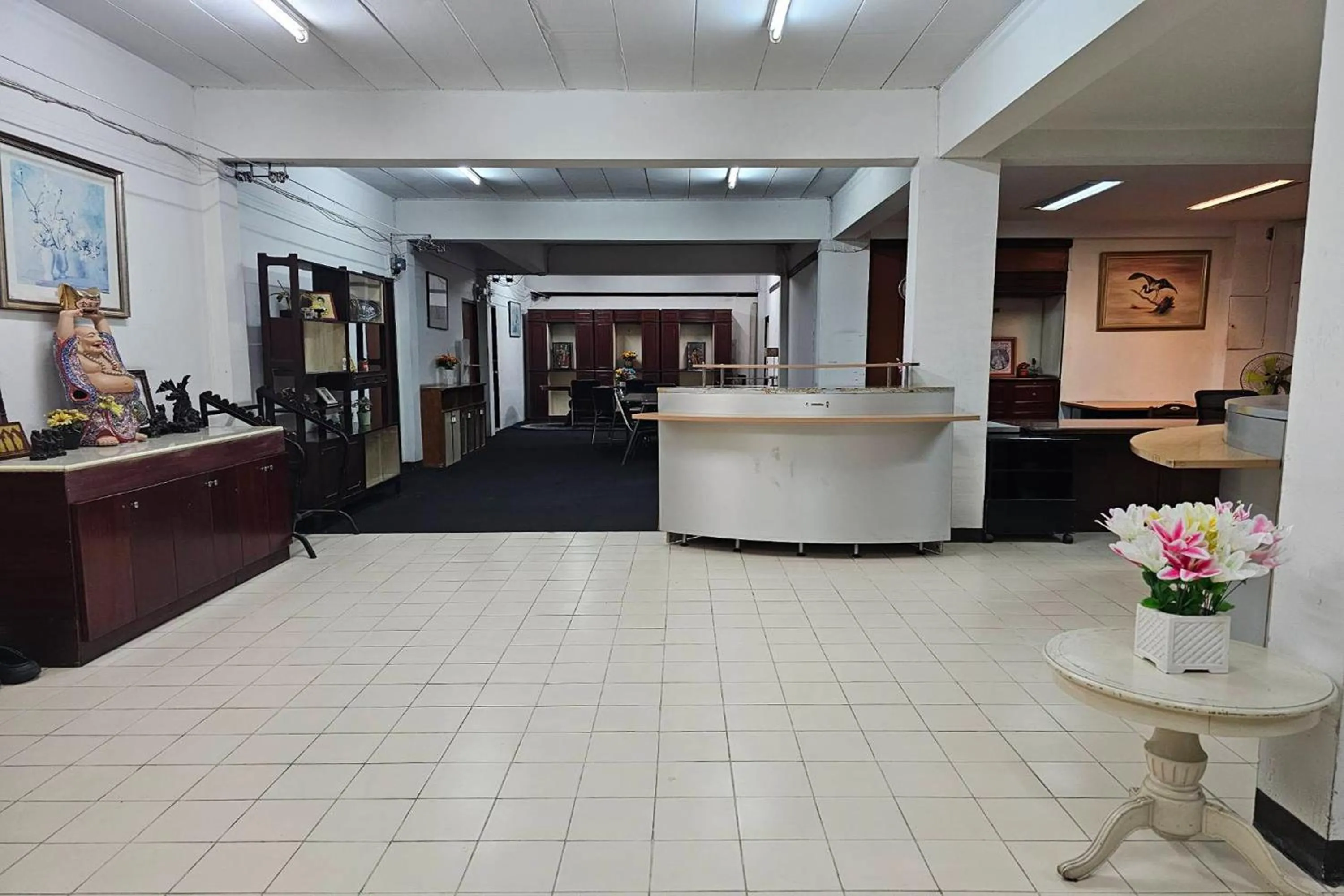 Lobby or reception in Toucan Bed and Cafe