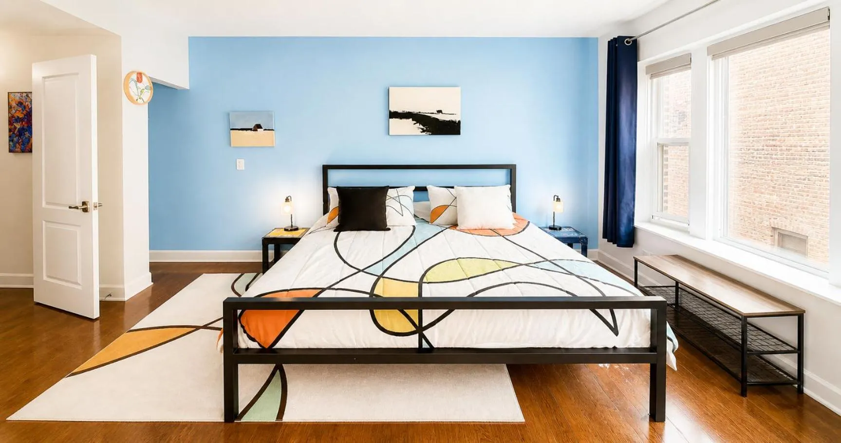 Bedroom, Bed in House 5863- Chicago's Premier Bed and Breakfast