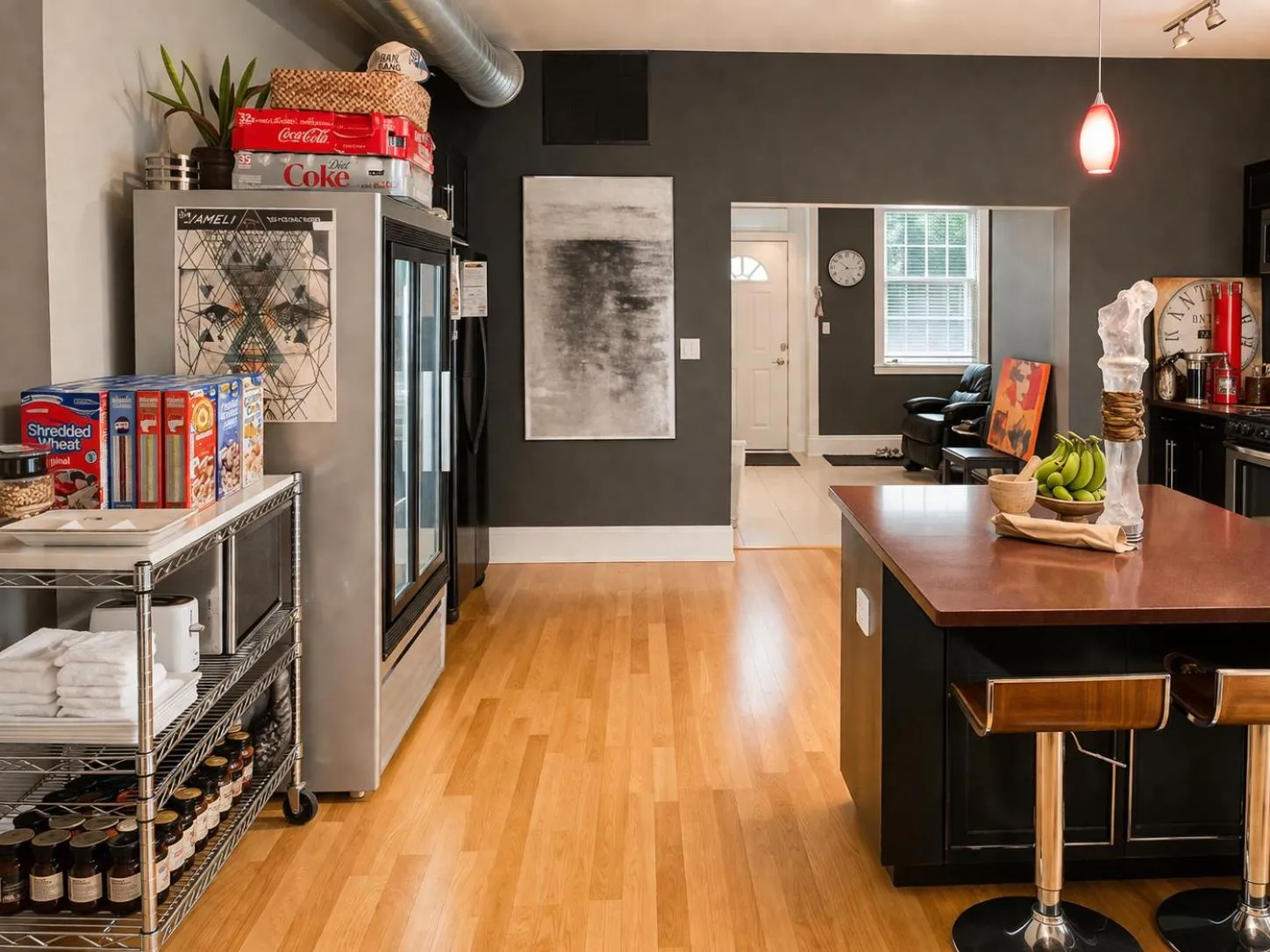 kitchen in House 5863- Chicago's Premier Bed and Breakfast