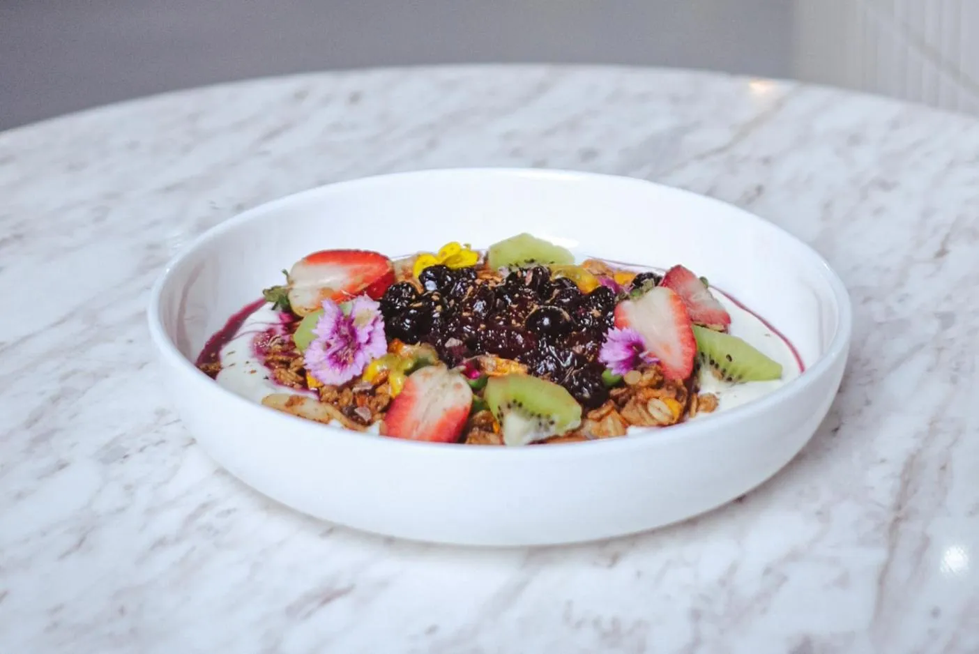 Restaurant/places to eat in Neighbourgood Loop Street