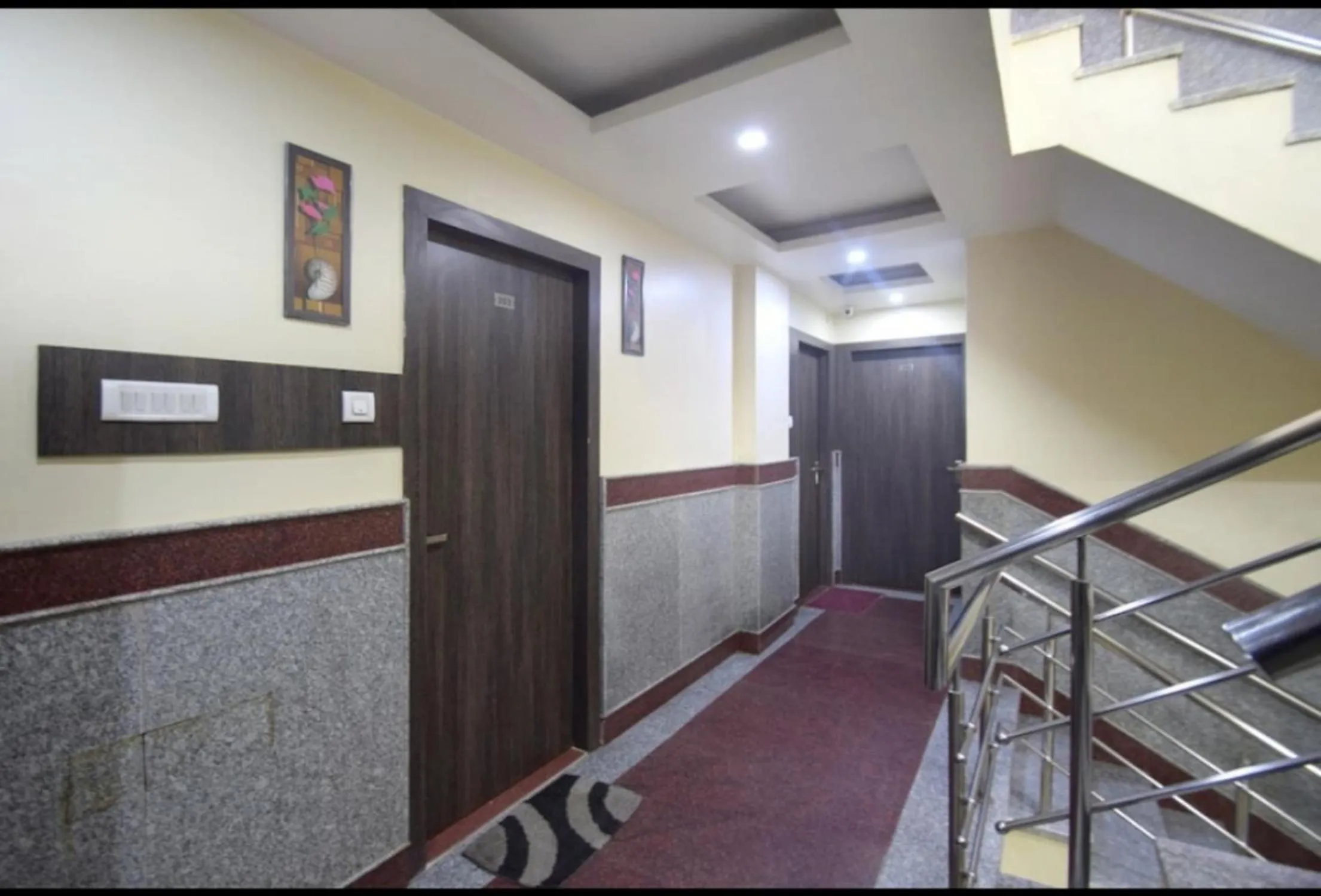 Facade/entrance in OYO 4608 Hotel Galaxy