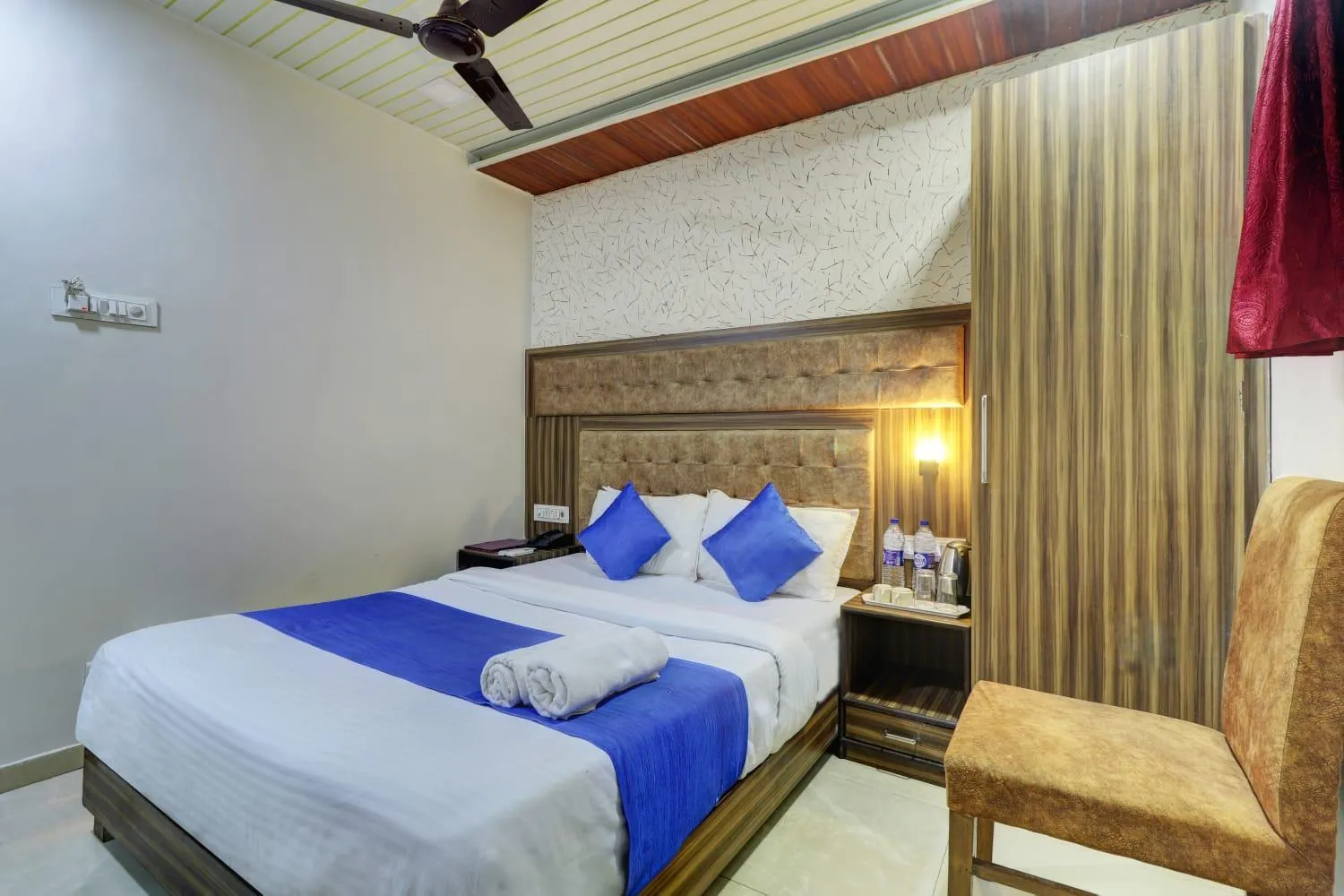 Photo of the whole room, Bed in Hotel New Blue Sapphire Residency