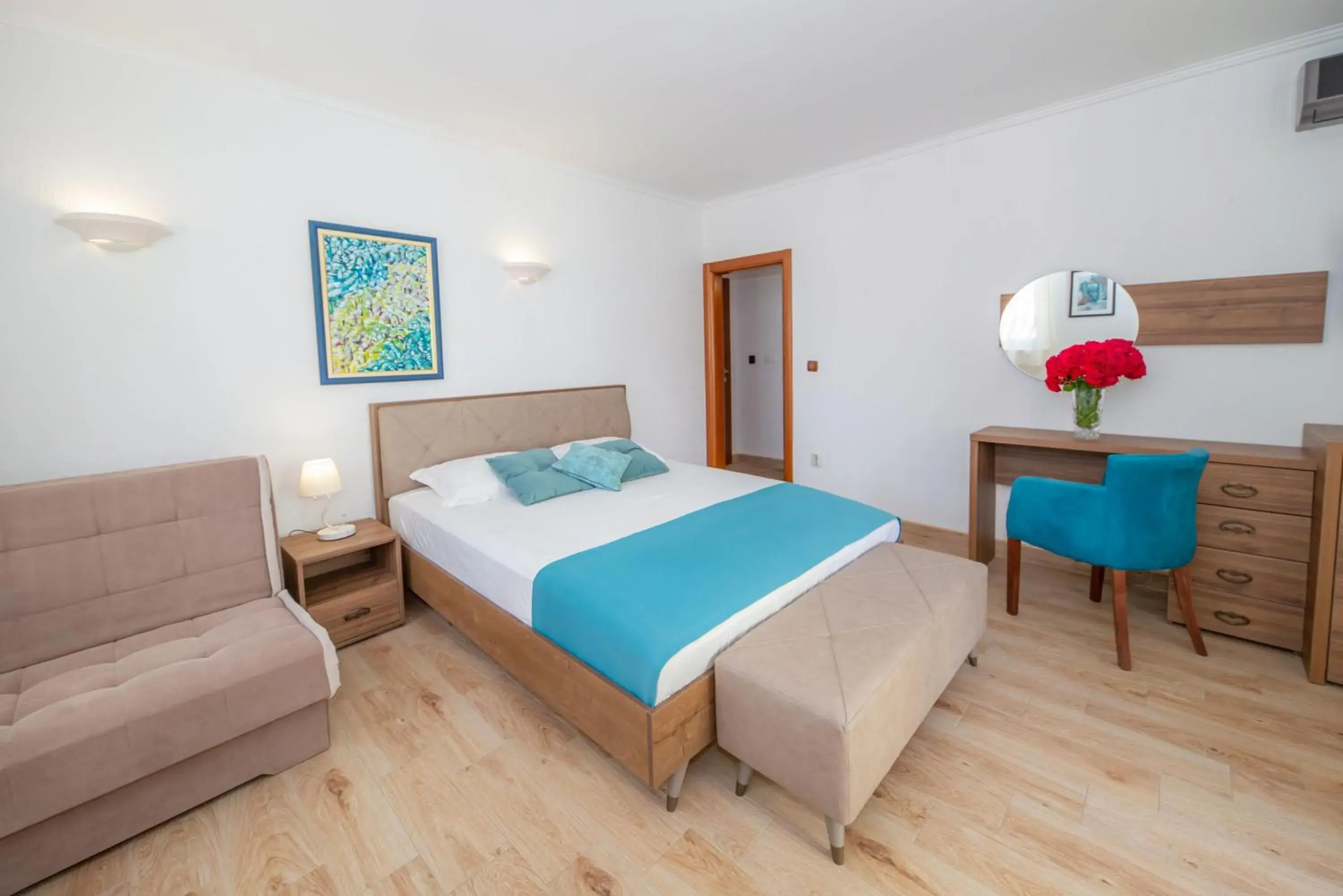 Triple Room with Balcony in Guest House Medin Triple Room with Balcony in Guest House Medin