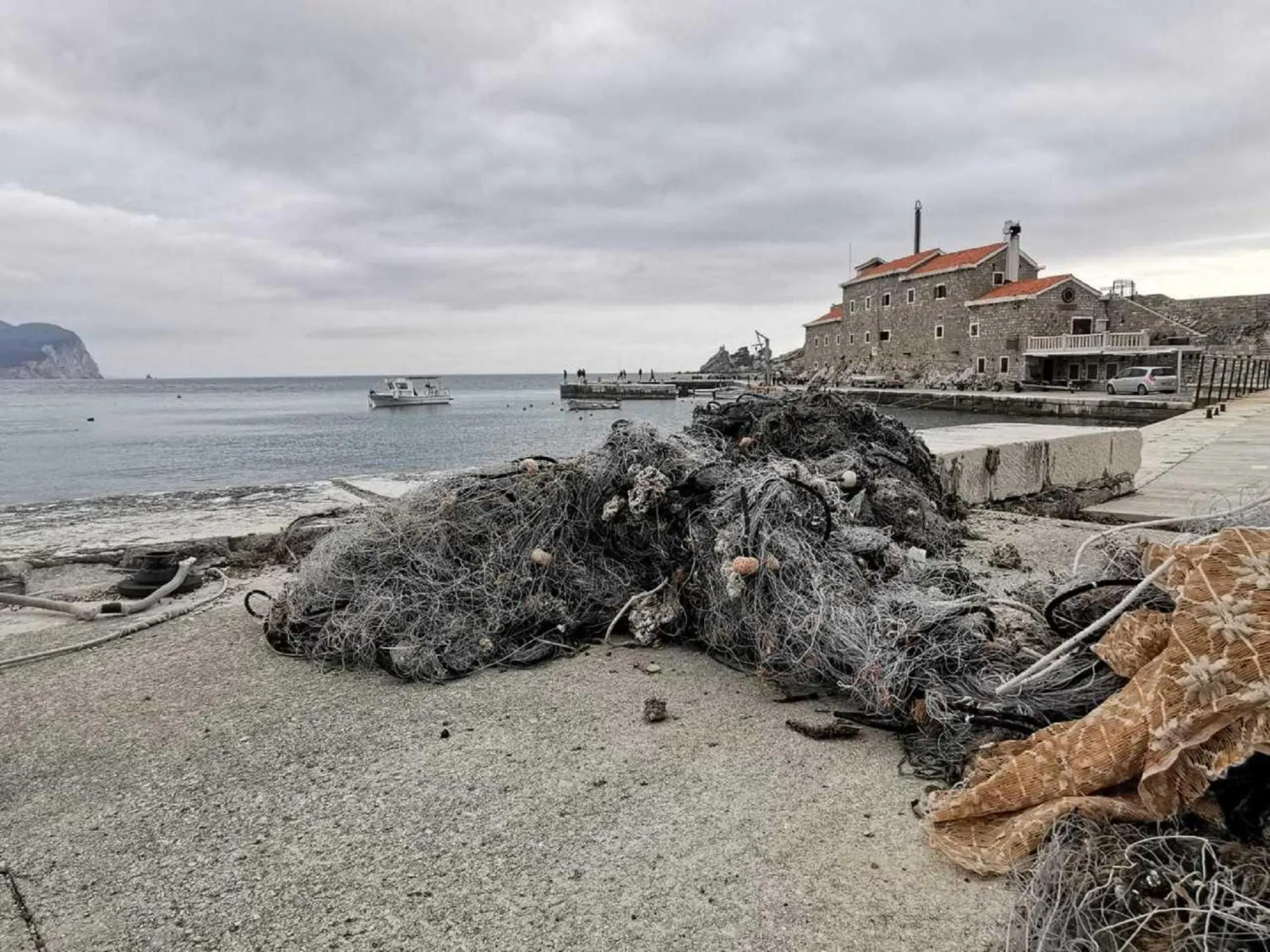 Beach in Guest House Medin