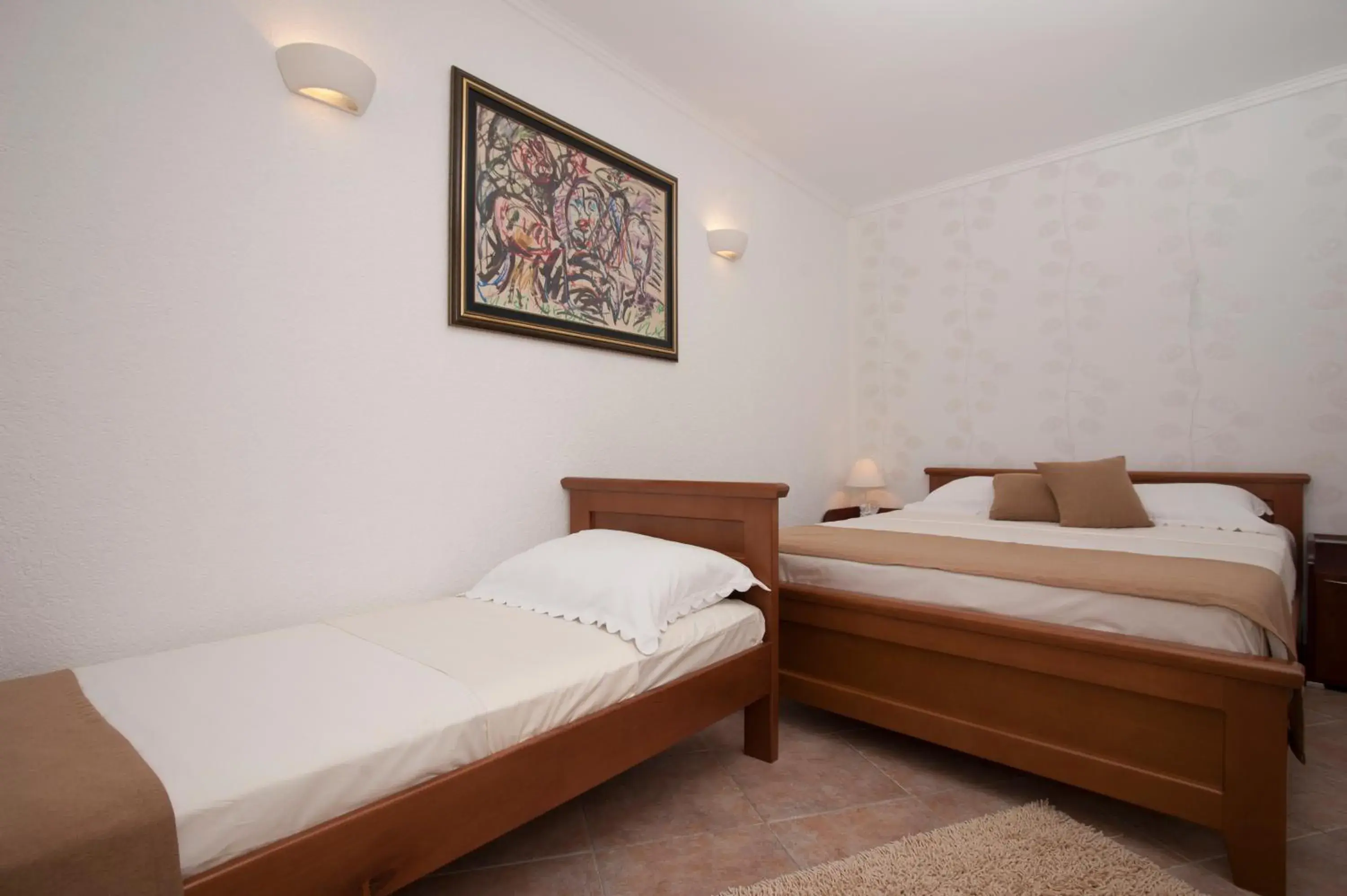 Deluxe Apartment in Guest House Medin Deluxe Apartment in Guest House Medin