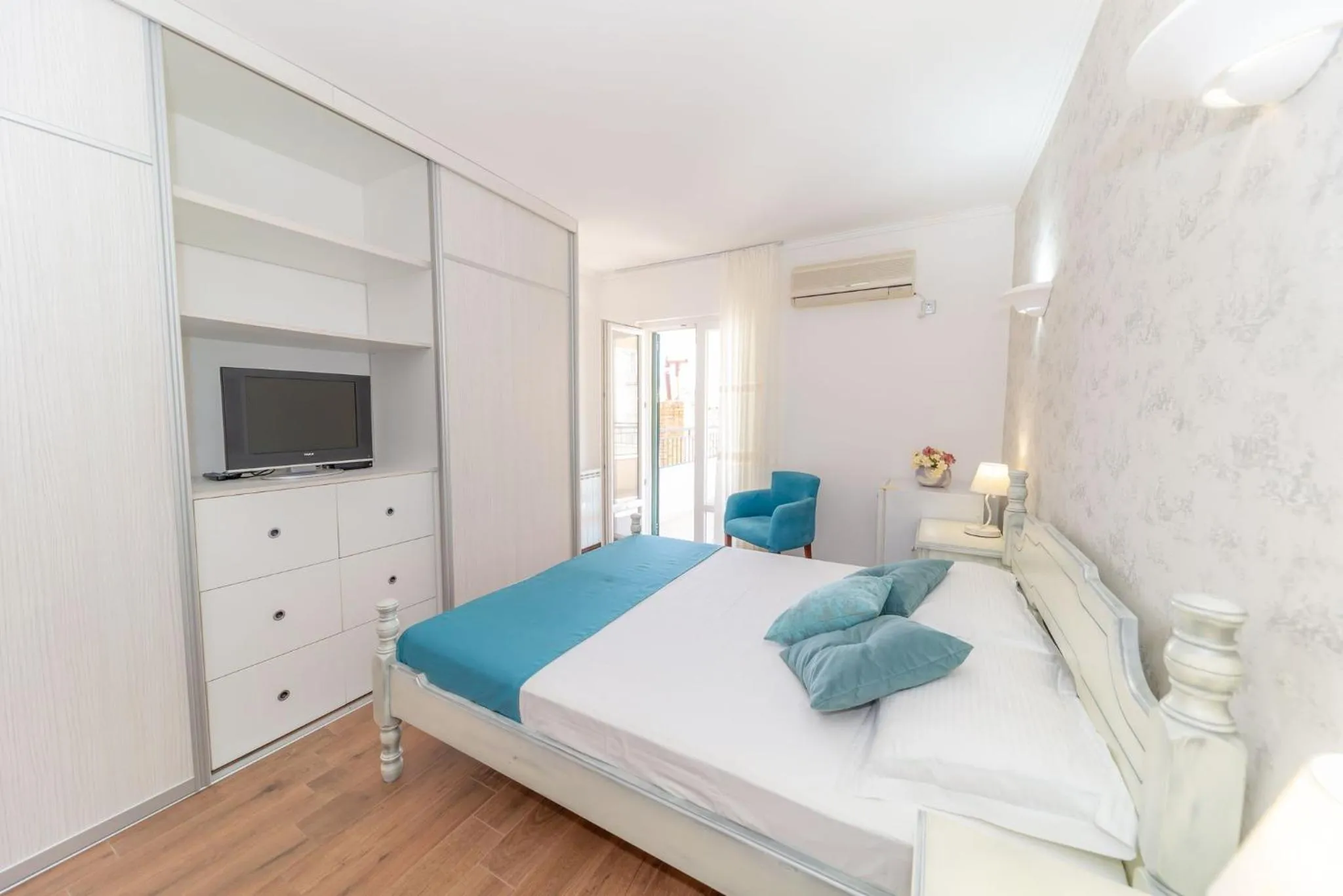 Bedroom in Guest House Medin