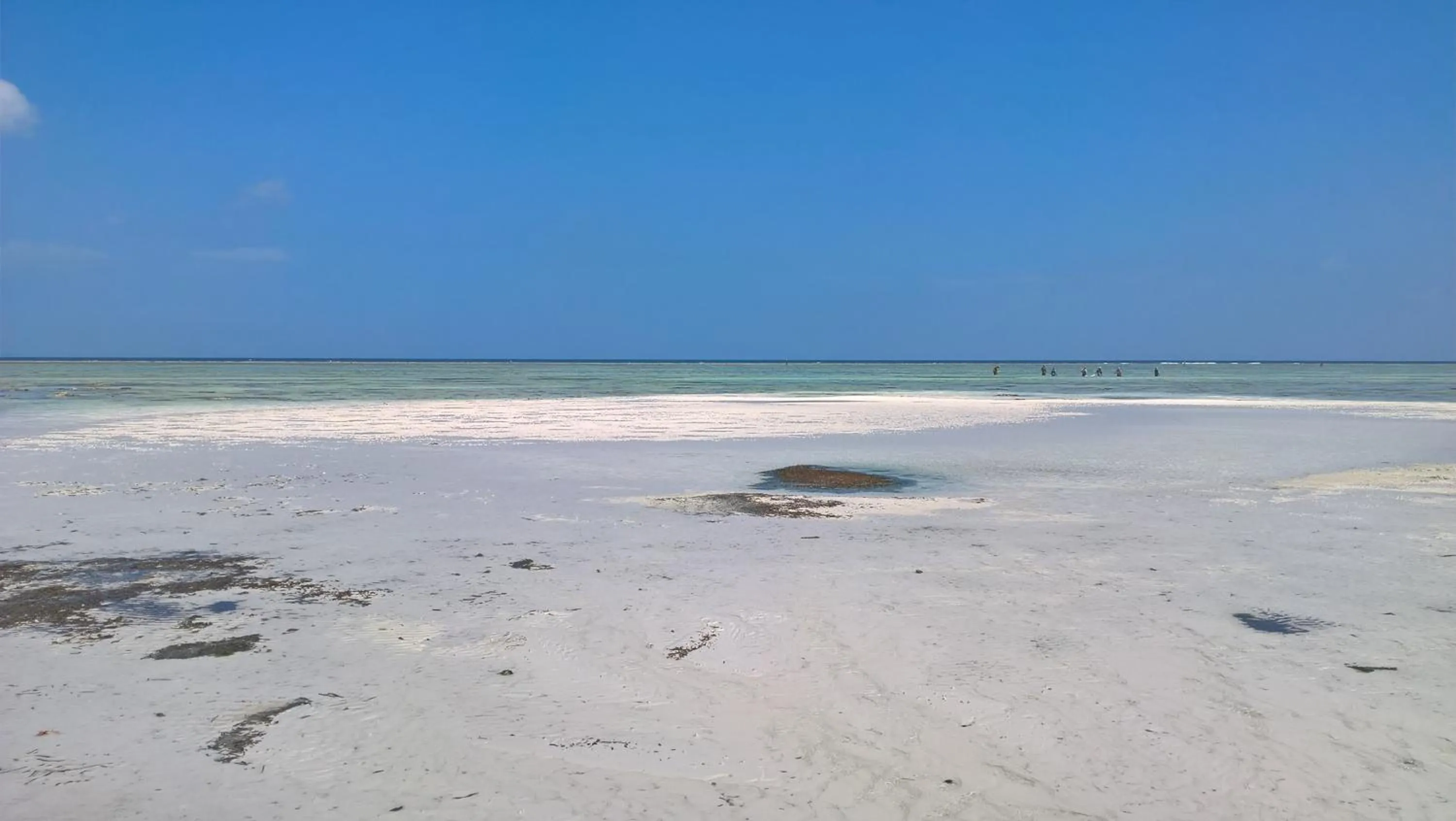 Beach in Karabai Villa