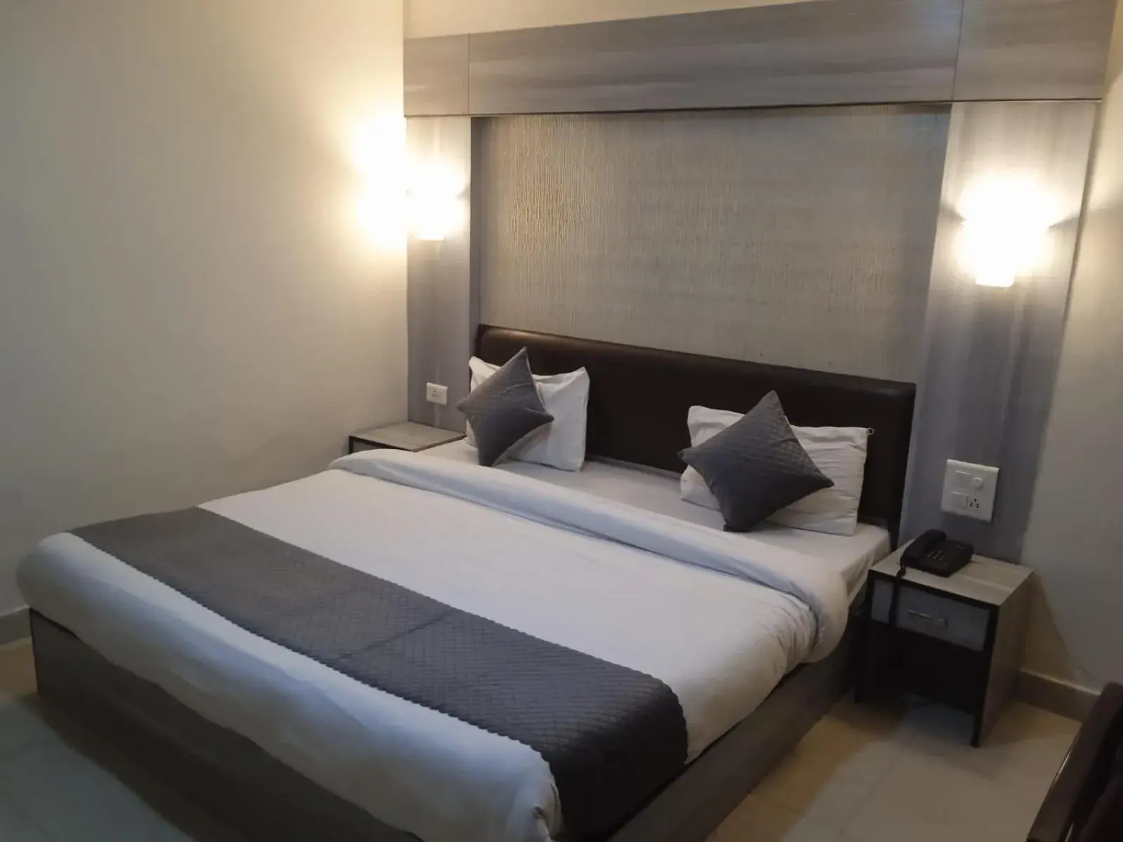 Bed in Laxmi Palace Bed in Laxmi Palace