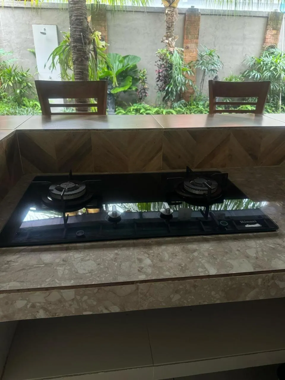 stove in THE JEMA PRIVATE Villa