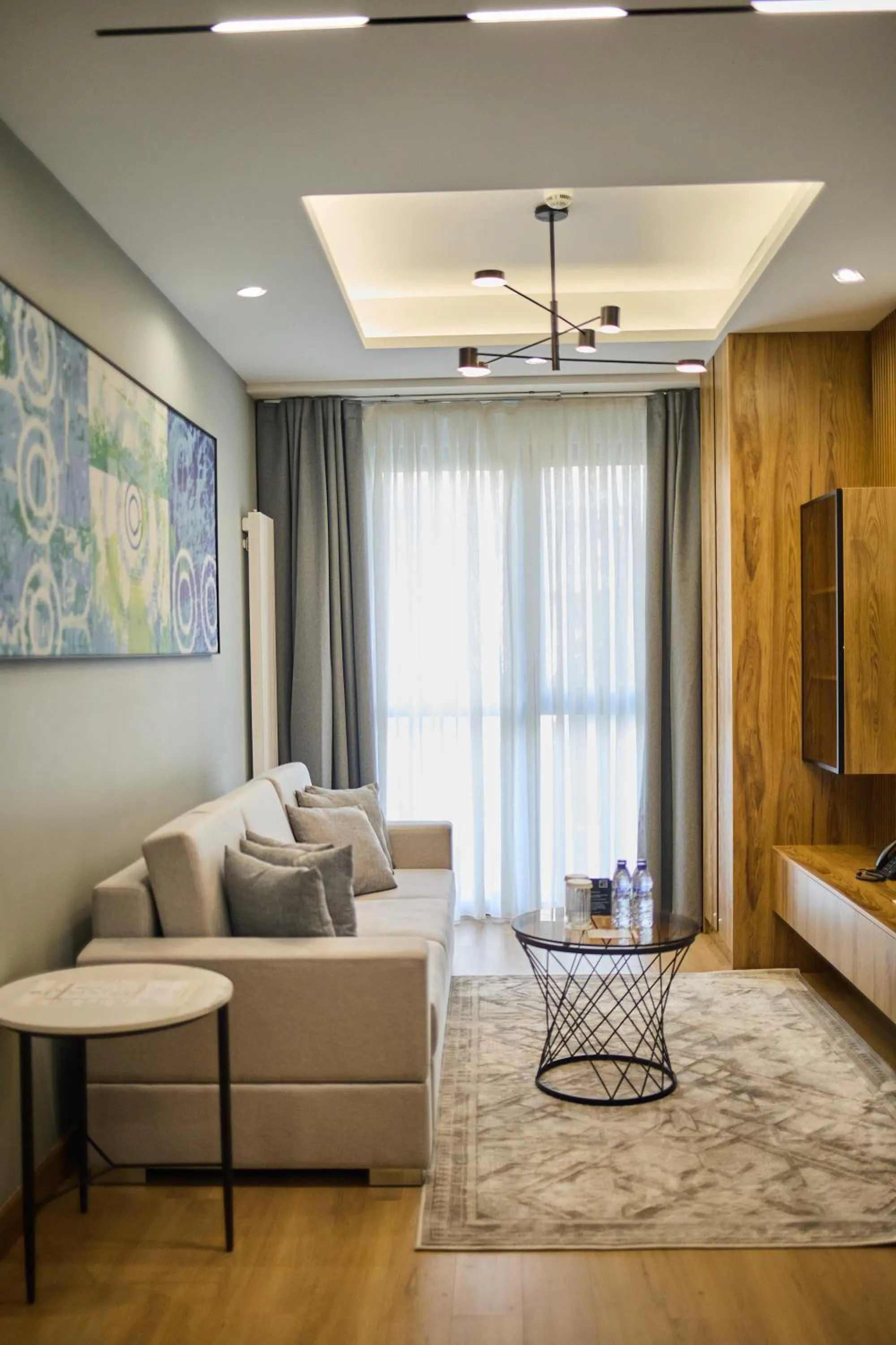 TV and multimedia in STYLO Residences & Suites