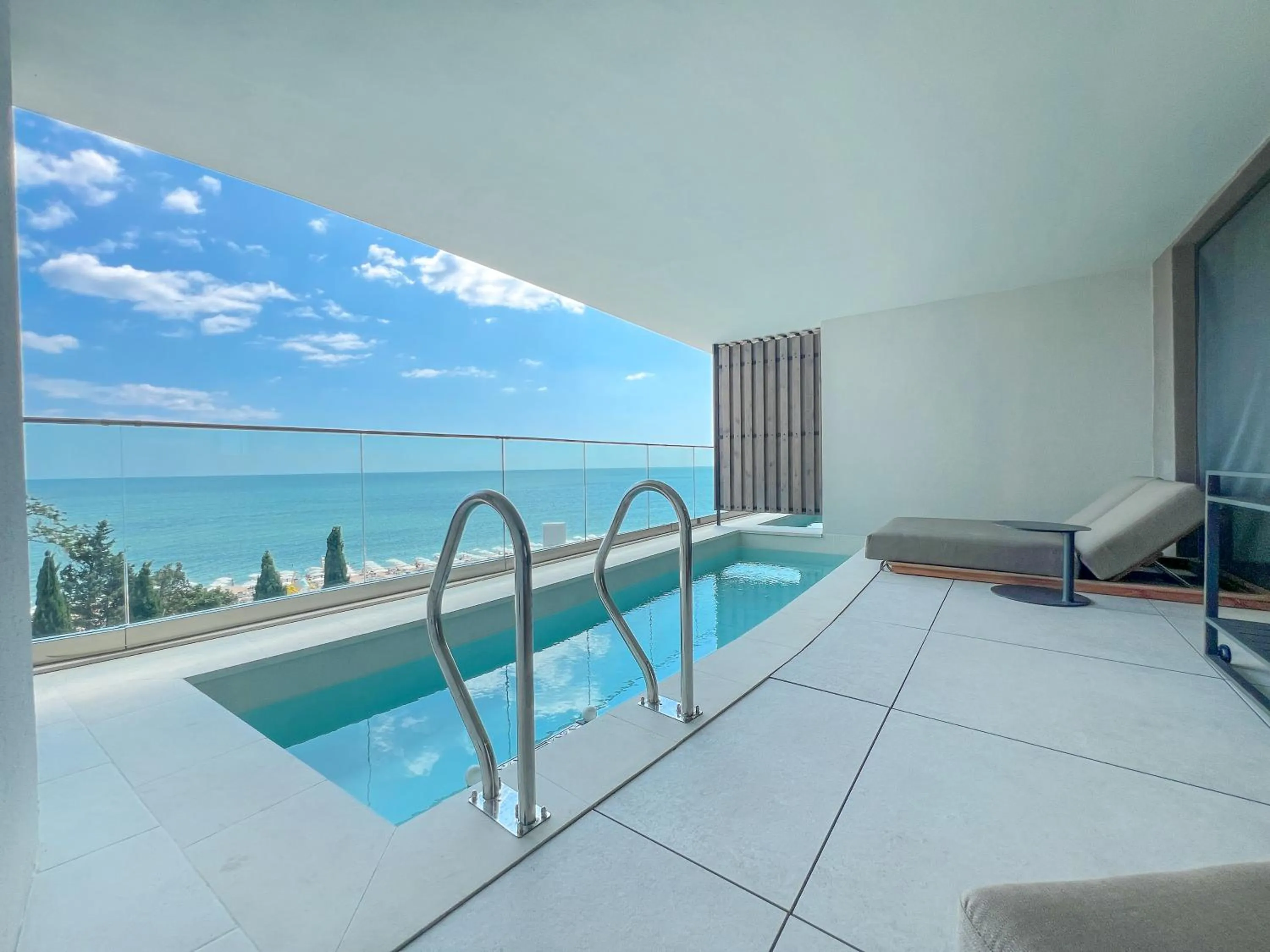 Sea view in GRIFID Noa