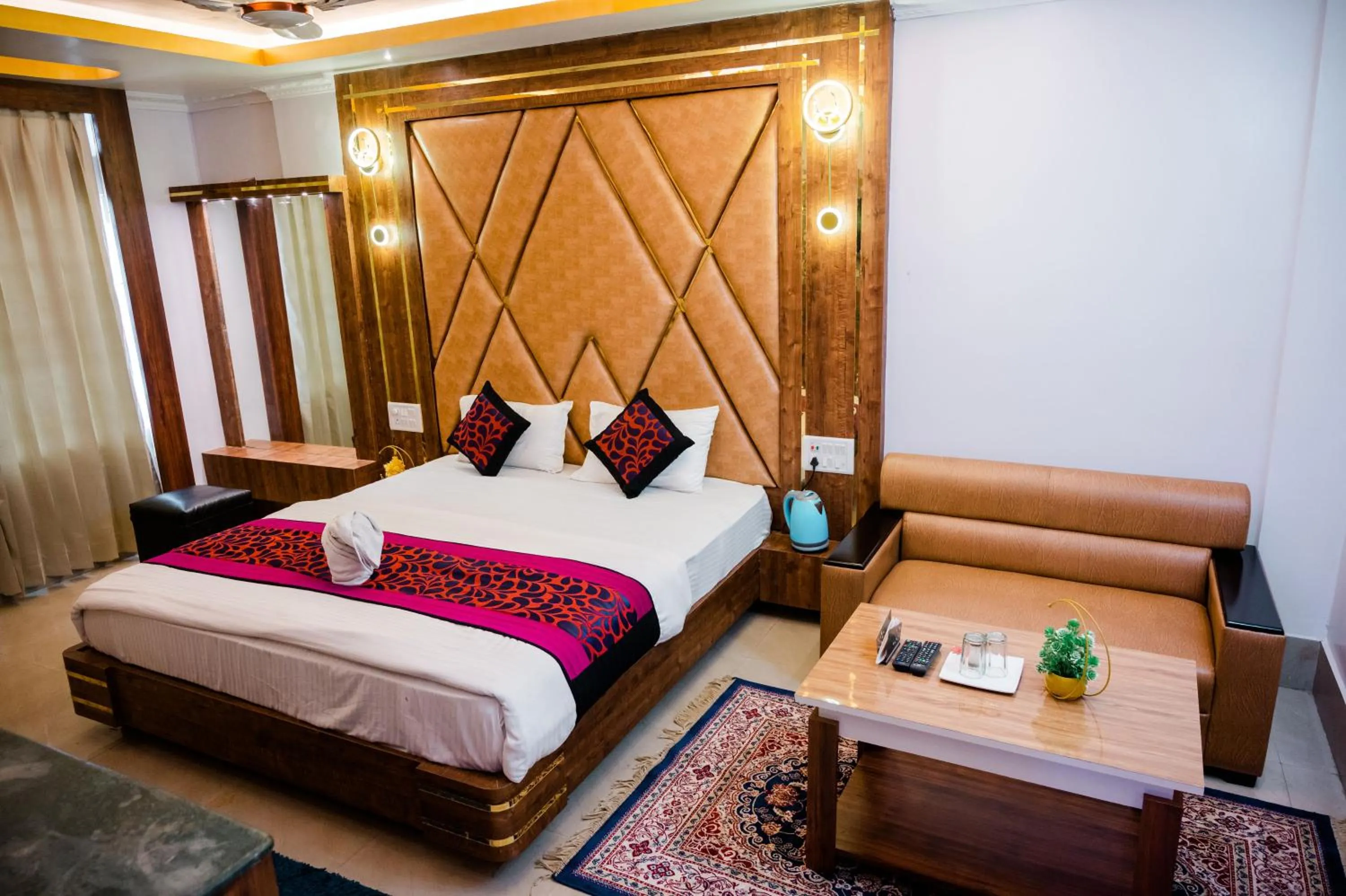 Bed in HOTEL COUNTRY INN