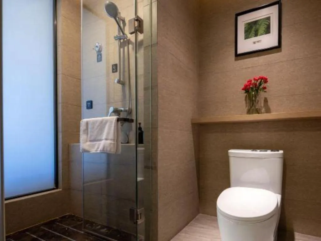 Atour Hotel Huzhou Changxing Changhai Road