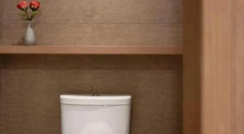 Atour Hotel Huzhou Changxing Changhai Road