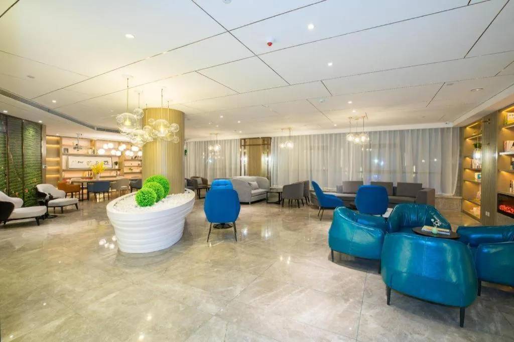 Atour Hotel Huzhou Changxing Changhai Road