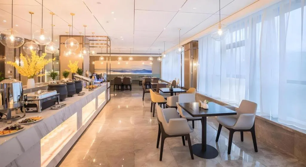 Atour Hotel Huzhou Changxing Changhai Road