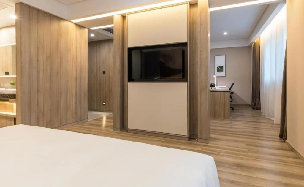 Bed in Atour Hotel Huzhou Changxing Changhai Road