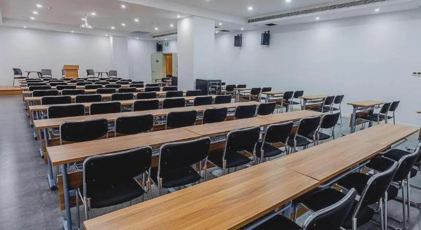 Campanile Hotel Dongying Financial Port