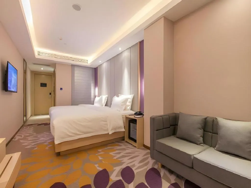Bed in Lavande Hotels Wuhan Guanggu Yangjiawan Metro Station