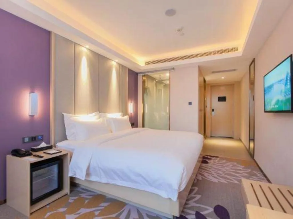 Bed in Lavande Hotels Wuhan Guanggu Yangjiawan Metro Station