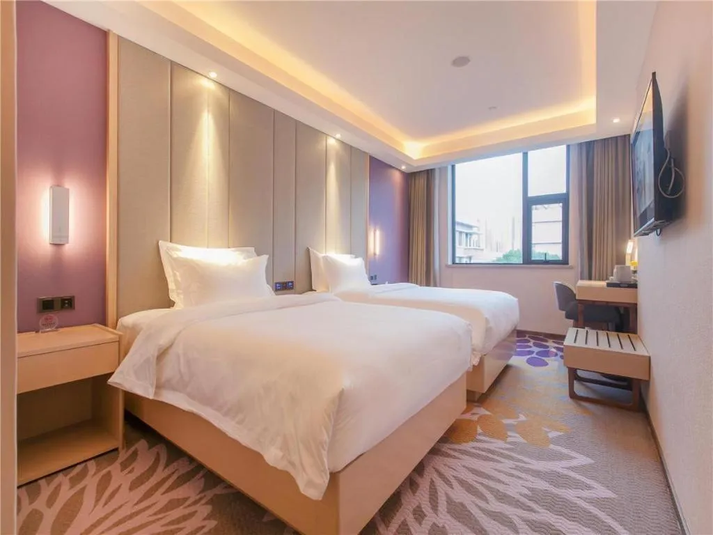 Bed in Lavande Hotels Wuhan Guanggu Yangjiawan Metro Station