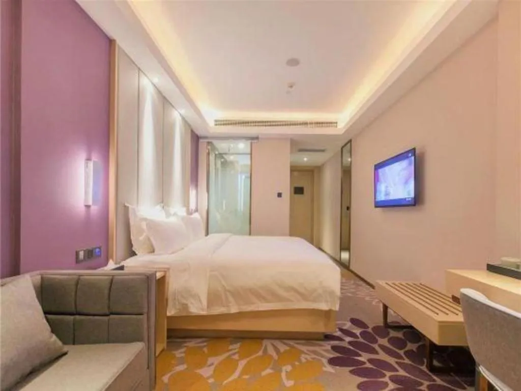 Bed in Lavande Hotels Wuhan Guanggu Yangjiawan Metro Station