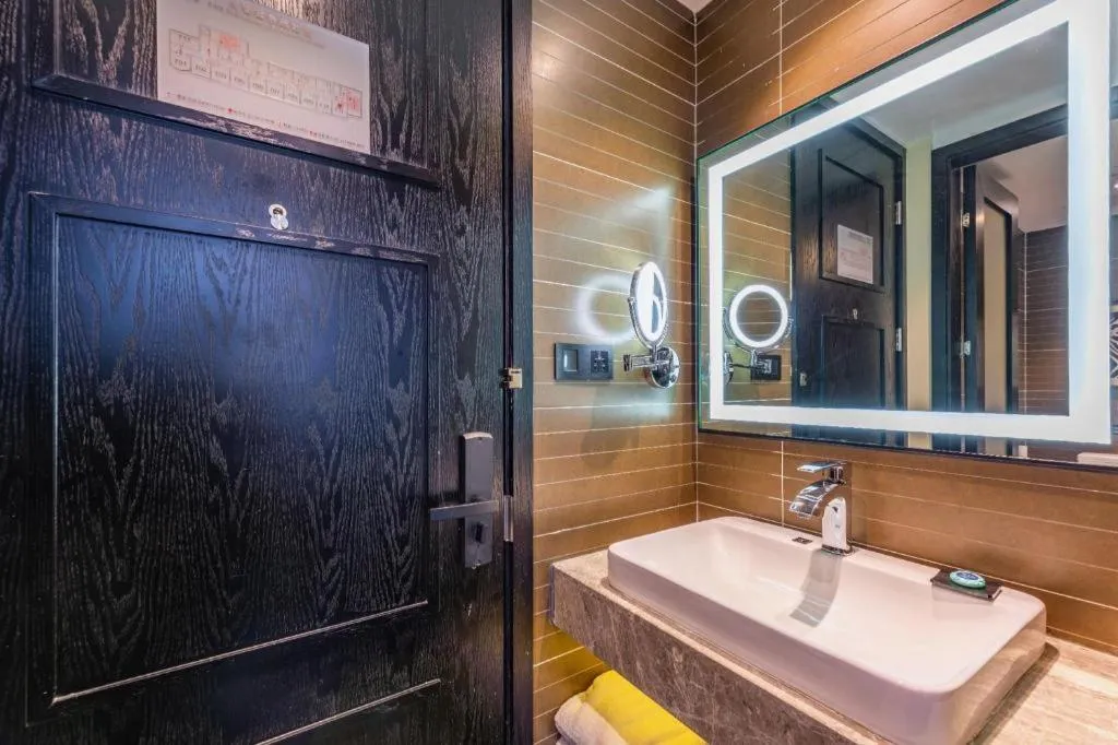 Xana Hotelle Nanchang Tengwang Pavilion Qingshan Road Metro Station