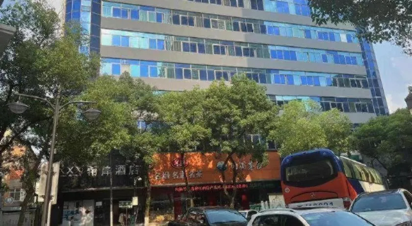 Xana Hotelle Nanchang Tengwang Pavilion Qingshan Road Metro Station